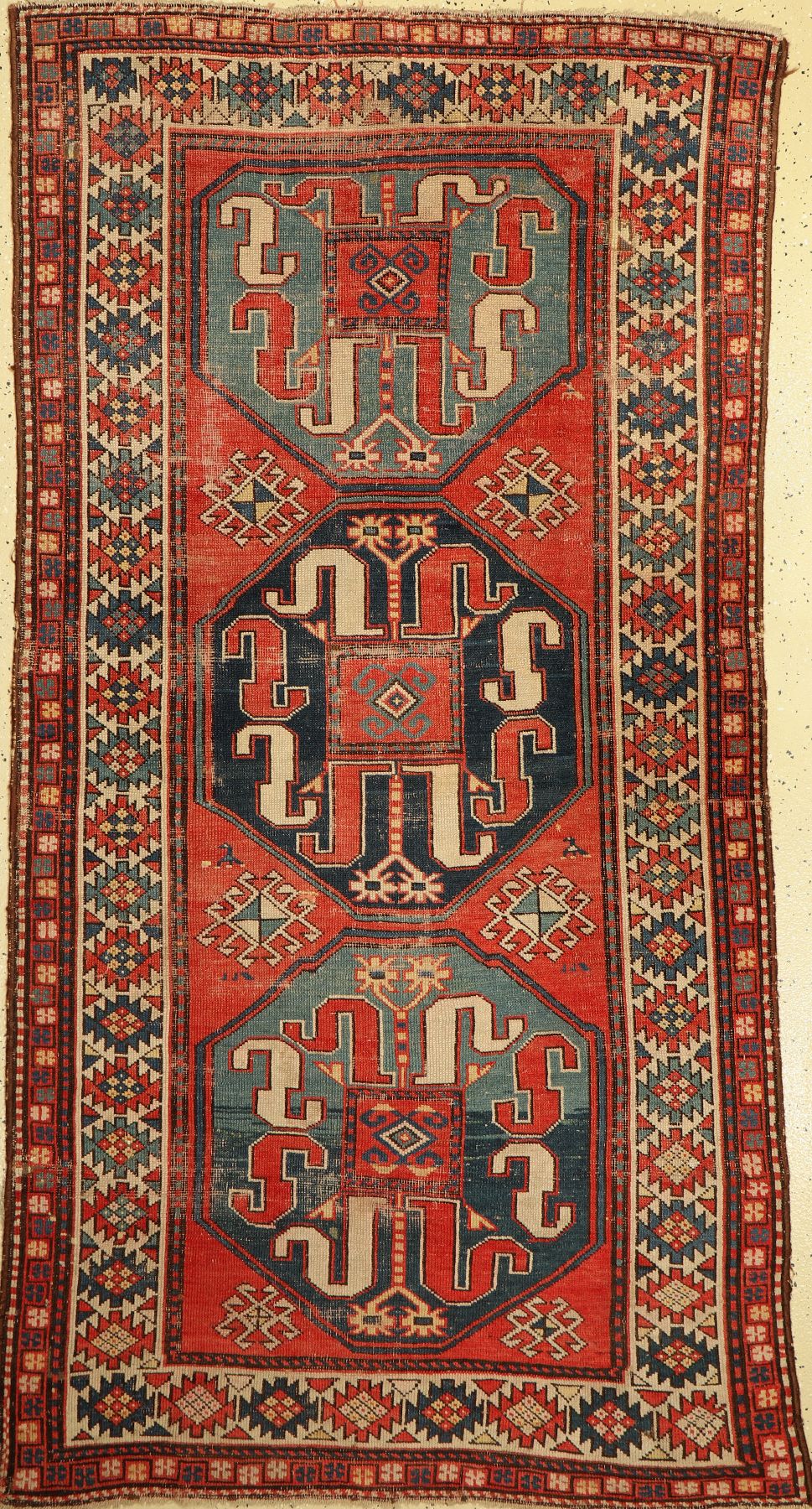 Wolkenband Kazak, Kaukasus, um 1900, Wolle auf Wolle, ca. 225 x 125 cm, EHZ: 4-5