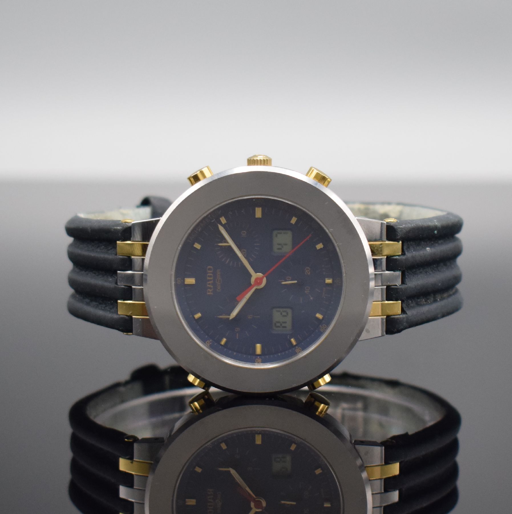 RADO Herrenarmbanduhr mit Chronograph Serie Diastar, Schweiz um 1995, quarz, Ref. 539.0377.3, kratzfestes Stahlgeh., Boden aufgedr., orig. Lederband ...