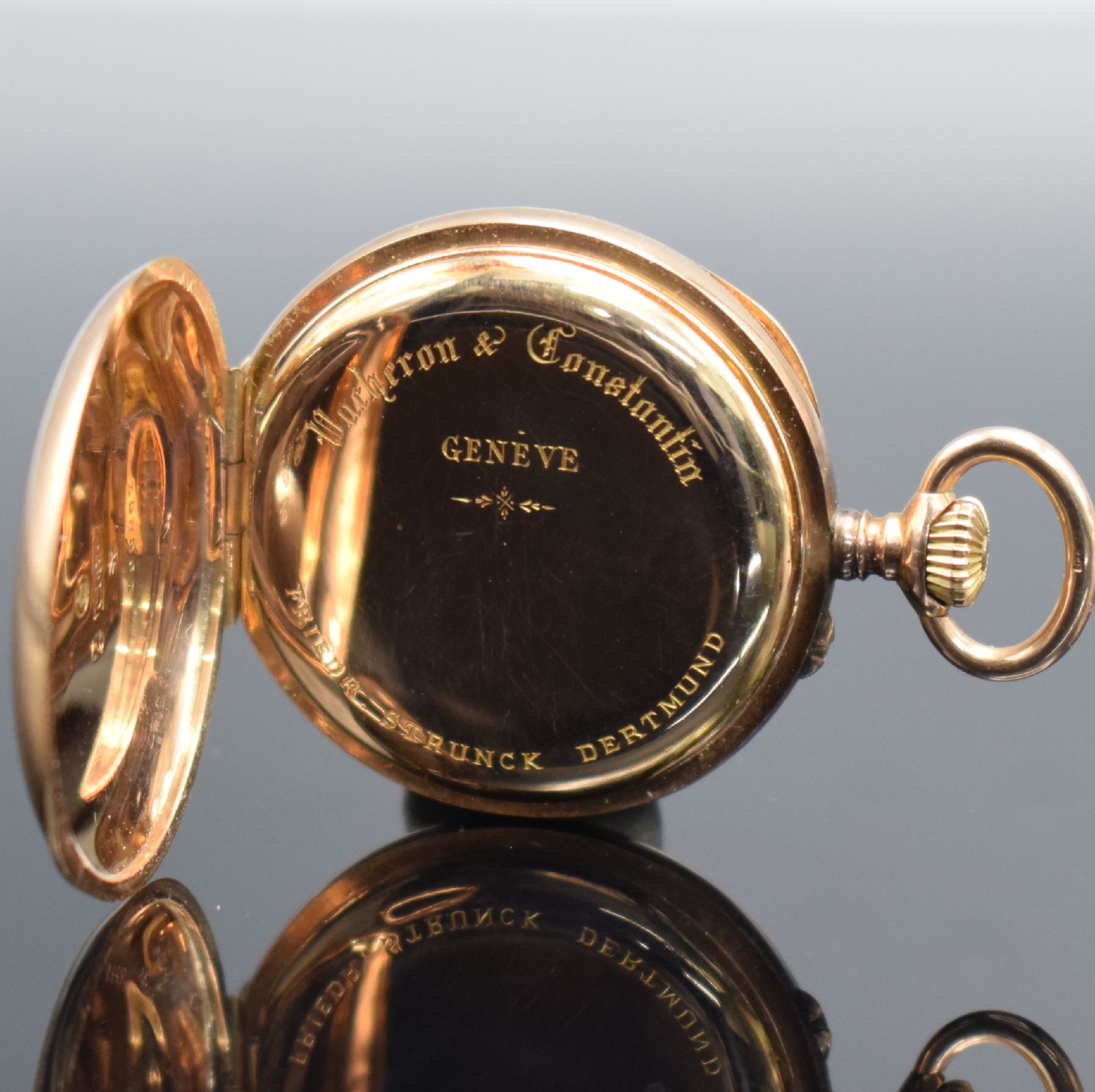 Detail d: VACHERON & CONSTANTIN offene Damentaschenuhr in RG 585/000, Schweiz um 1910, glattes 2- Deckel Goldgeh. l. dell., Rücks. m. Monogramm, ...
