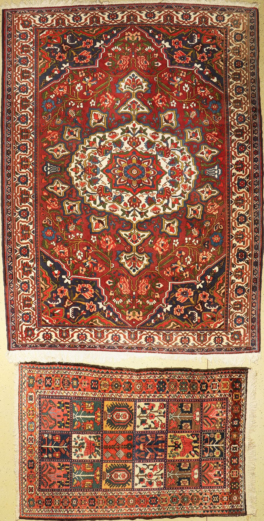 Konvolut aus 2 Bachtiar, Persien, um 1940, Wolle auf Baumwolle, ca, 310 x 230 cm, EHZ: 2 verblaßt, ca, 205 x 140 cm, EHZ: 2-3