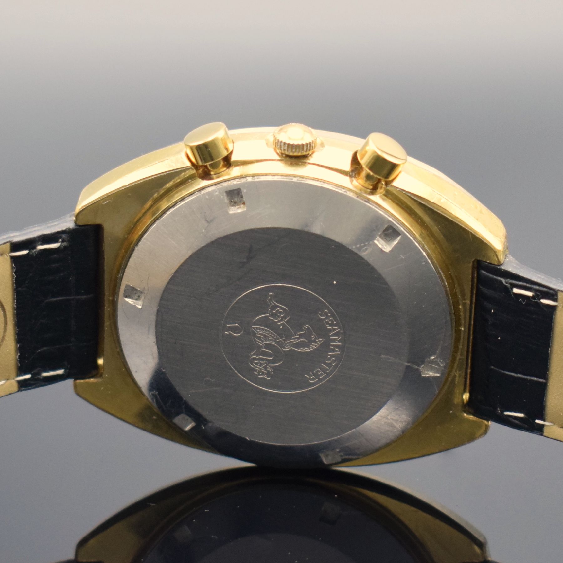 Detail e: OMEGA Seamaster Herrenarmbanduhr mit Chronograph Referenz 176005, Schweiz um 1972, Automatik, verg. Geh., Edelstahlboden verschr., neutr. Lederband ...