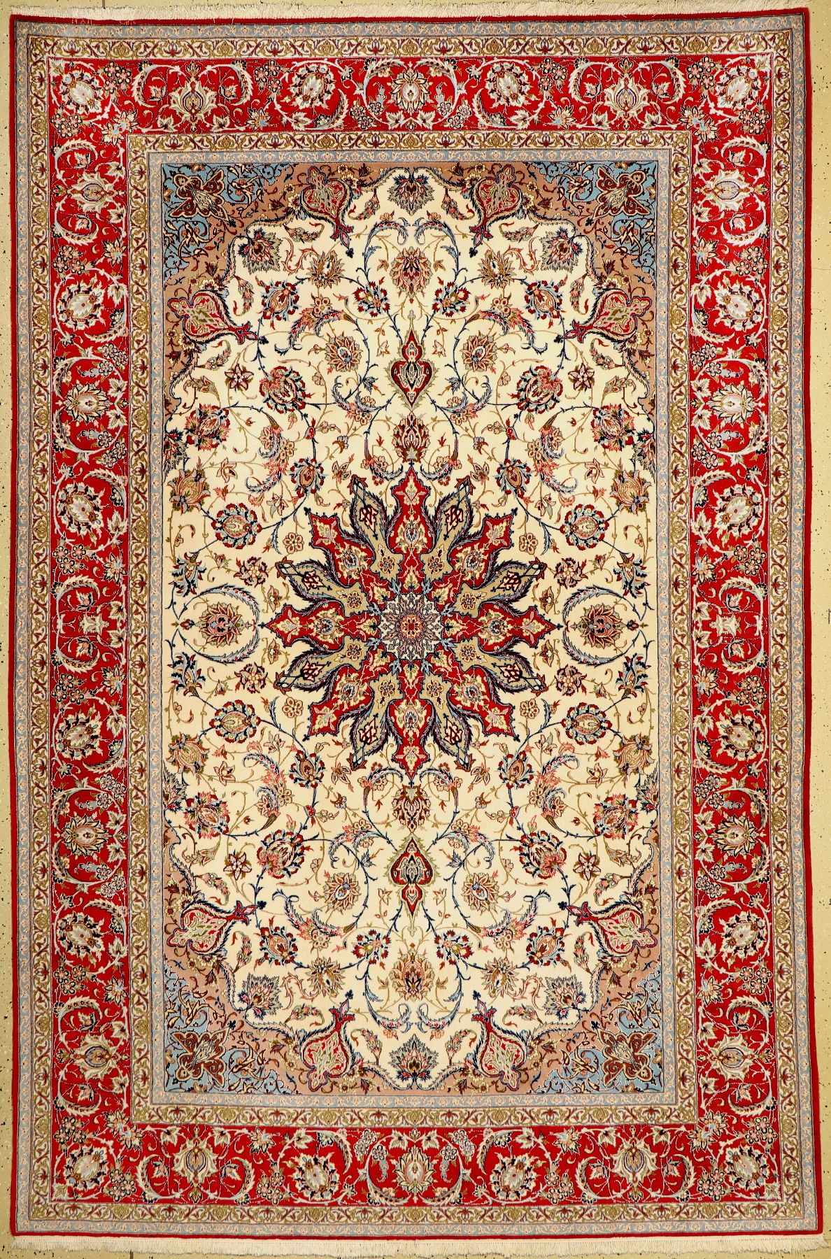 Esfahan fein, Persien, ca. 50 Jahre, Korkwolle mit und auf Seide, ca. 310 x 205 cm,EHZ: 2
