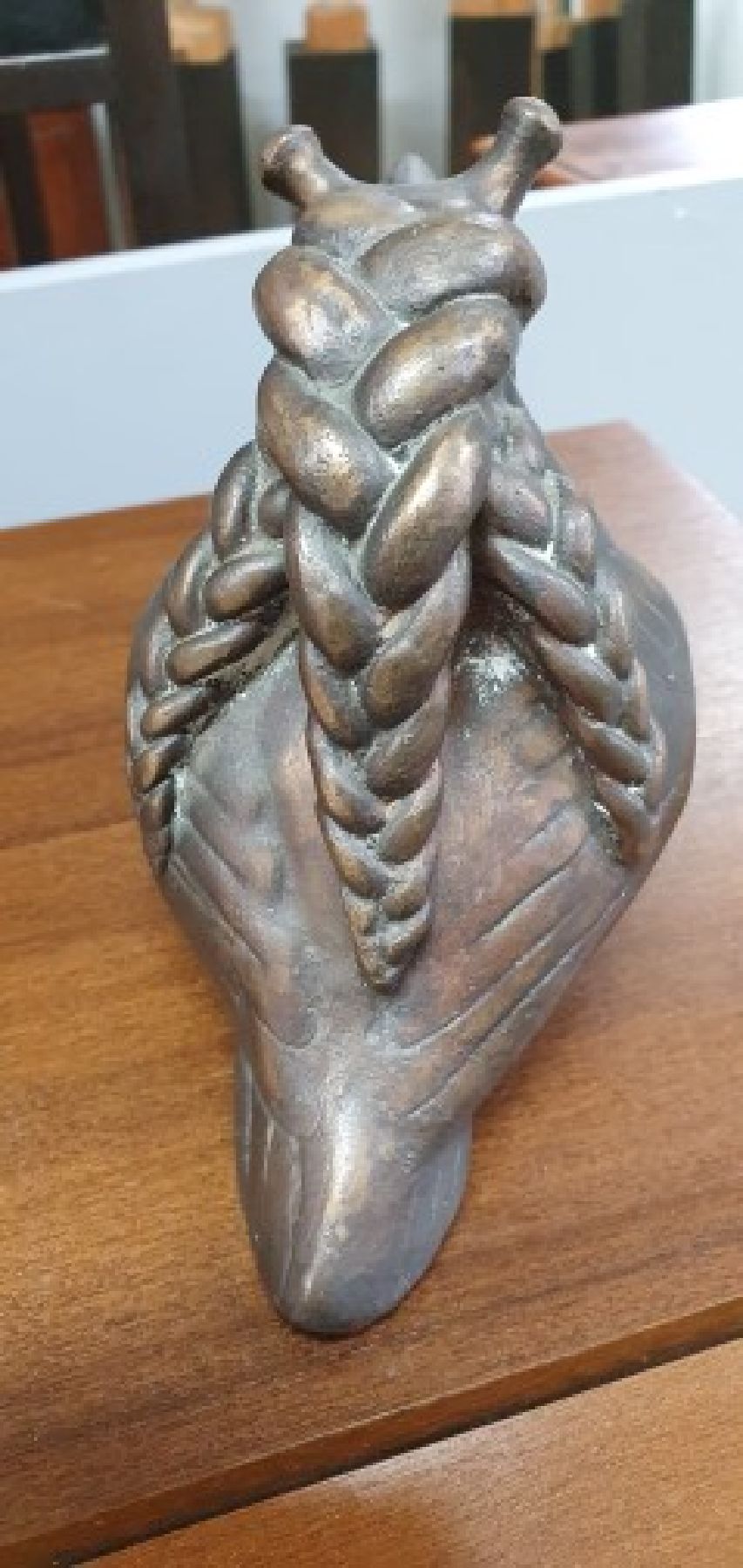 Detail a: Gernot Rumpf, geb. 1941 Kaiserslautern, Elwedritsche mit geflochtenen Zöpfen, signiert und dat. 1993, Gießerstempel Strehle, H. ca. 13cm dazu ein ...
