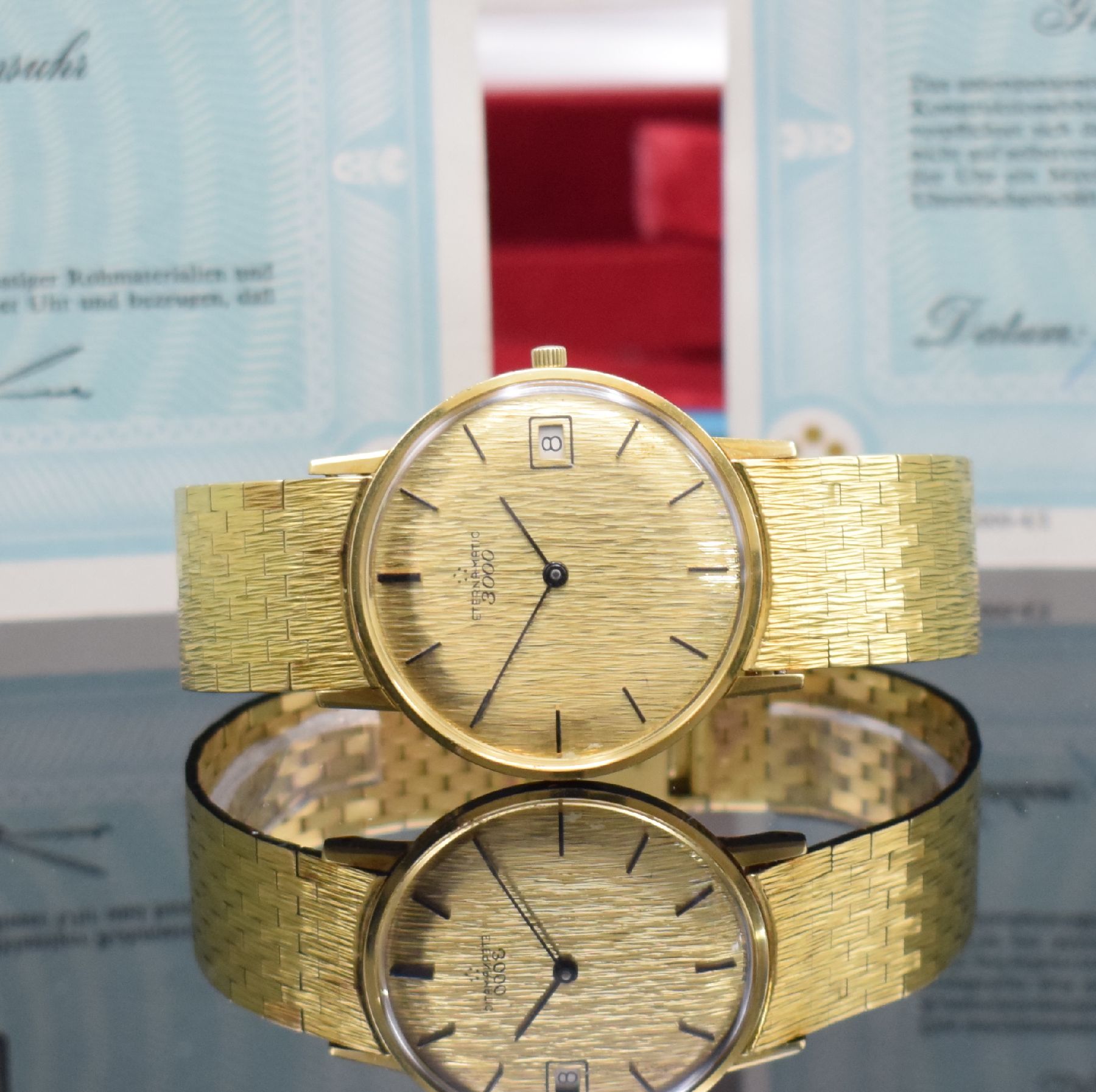 Detail a: ETERNA-MATIC 3000 nahezu neuwertige Herrenarmbanduhr in GG 750/000 mit Box & Papier Referenz 744, Schweiz um 1965, Automatik, flaches Geh., Boden & ...