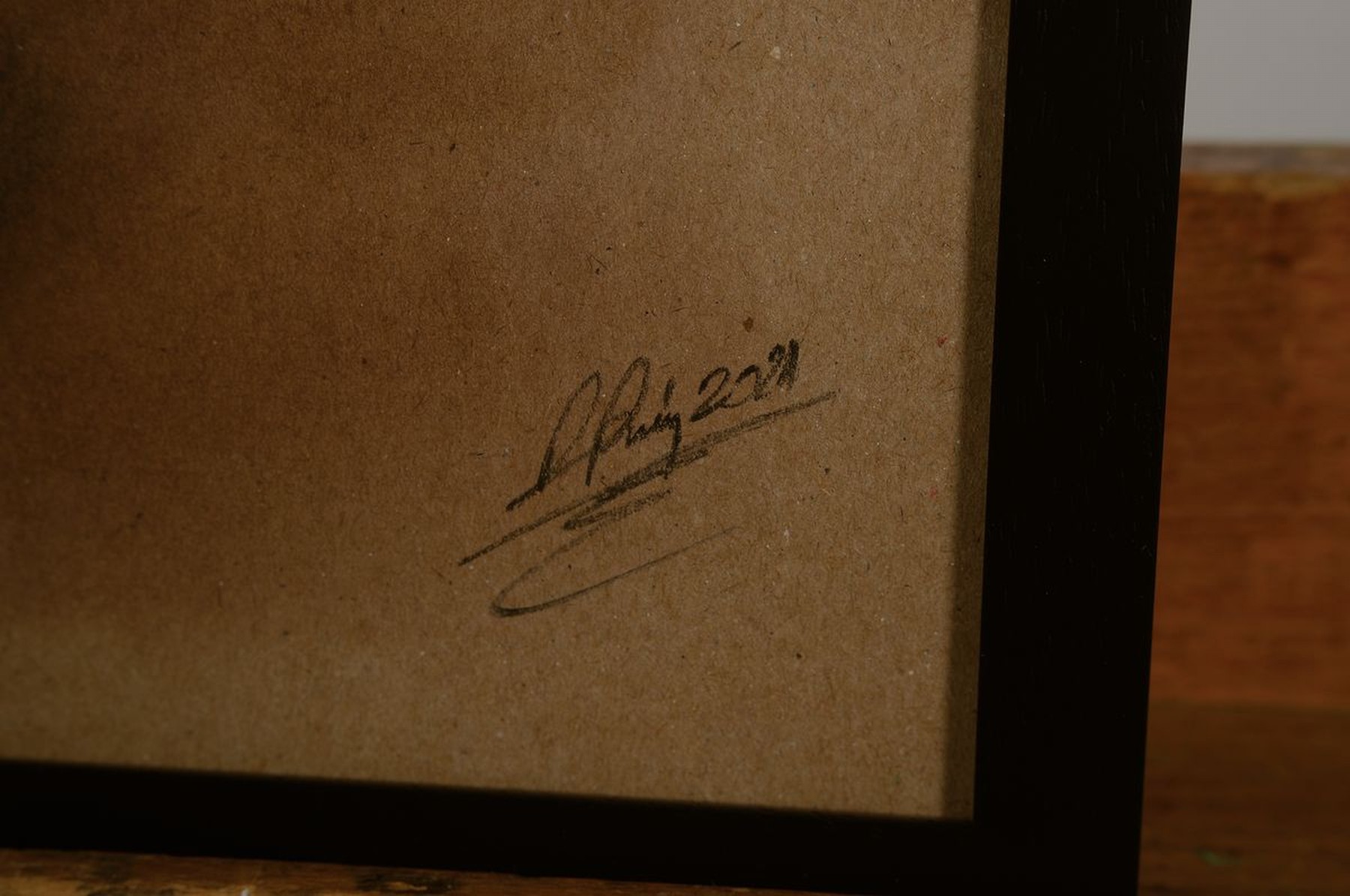 Detail a: Denis Prenzel, geb. 1971, Pastellzeichnung auf dickem Papier, handsigniert, Frauenakt, dat. 2021, Blattgr. 30 x 40 cm, unter Glas, Rahmen, Denis ...