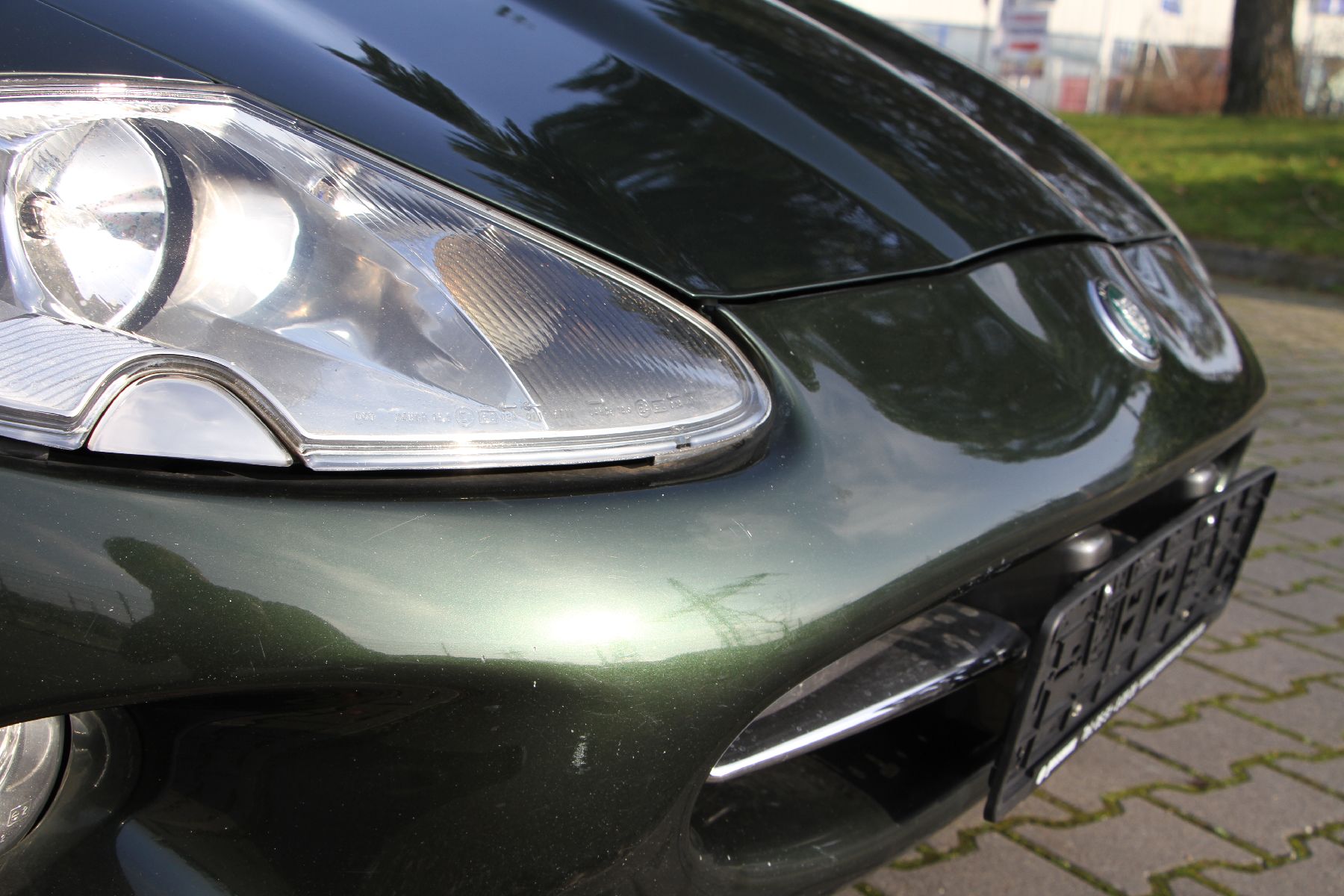 Detail a: Jaguar XK 8 Coupé, EZ 02/1996, Fahrgestellnummer: SAJJGKED4AR004200, Laufleistung 117.000 km abgelesen, British Racing Green, Lederausstattung in ...
