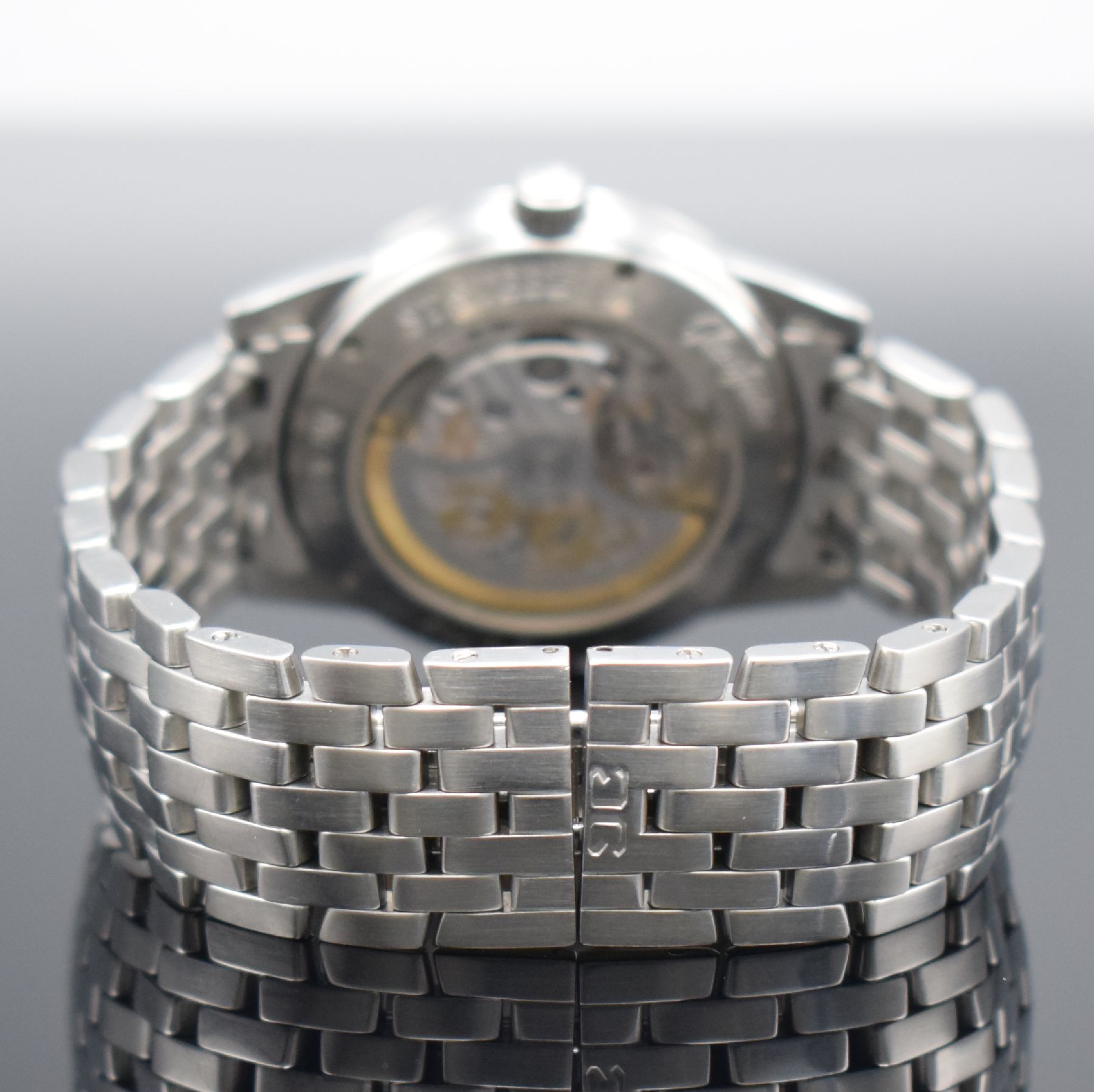 Detail d: GLASHÜTTE Original Senator Panoramadatum Herrenarmbanduhr in Edelstahl Referenz 3942042204, Deutschland um 2003, Automatik, beids. vergl. Geh., ...