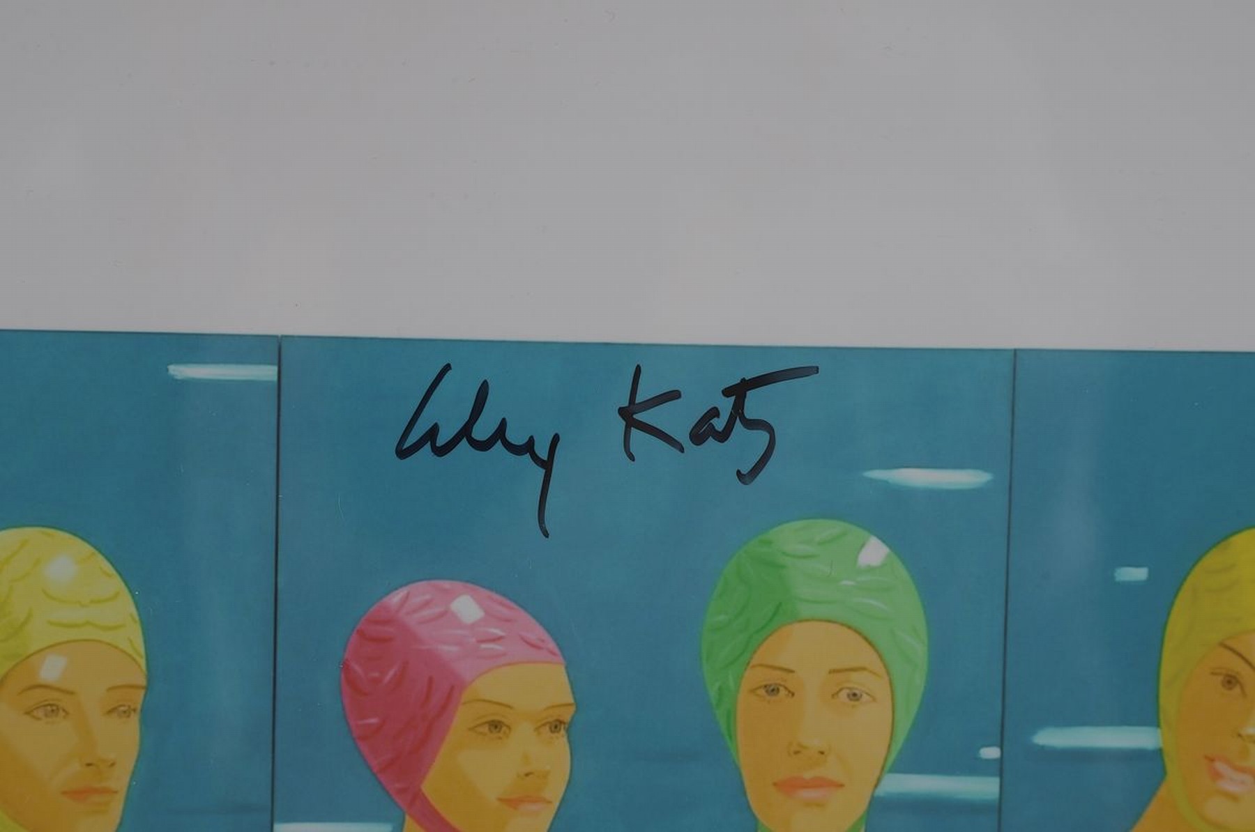 Detail a: Alex Katz, geb. 1927, Digitaldruck auf Fotopapier, handsign., zwischen doppeltem Plexiglas gerahmt, Motiv ca. 20x30 cm, gesamt ca. 27x37 cm