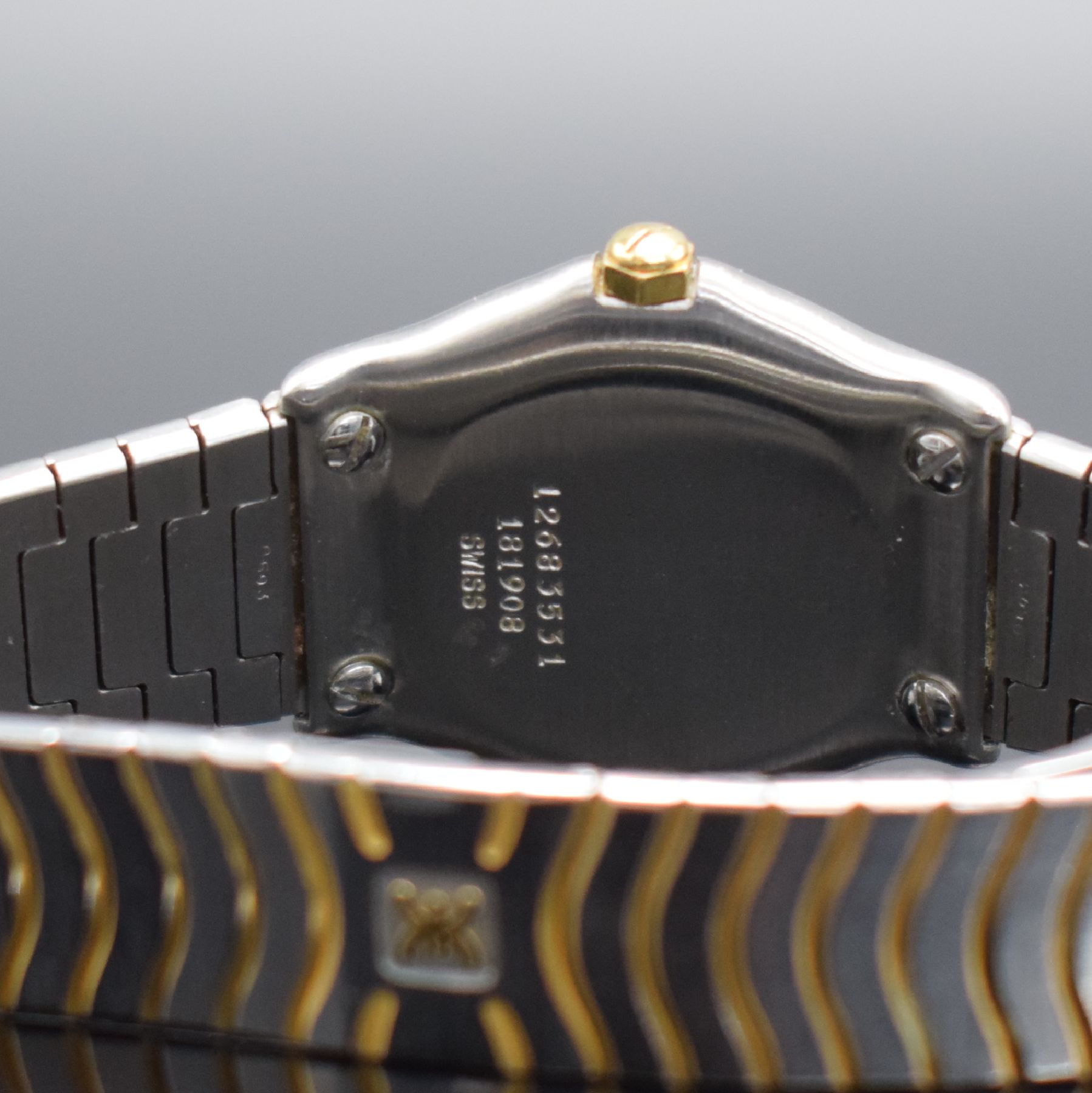 Detail e: EBEL Classic Wave Damenarmbanduhr, Schweiz verk. lt. beil. Garantiekarte 12/1993, quarz, Ref. 181908, Edelstahl/Gold komb. inkl. Wellengliederband m. ...