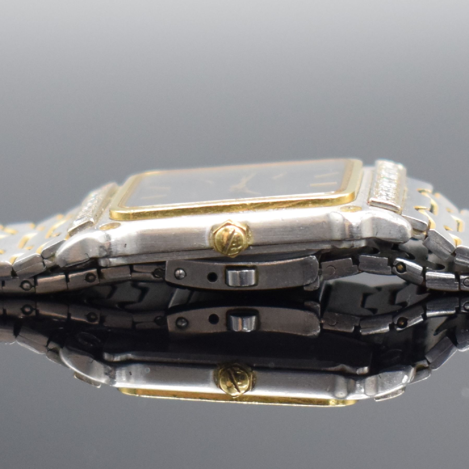 Detail f: EBEL Sport Classic Damenarmbanduhr mit Diamantbesatz, Schweiz um 1995, quarz, Ref. 181901, Edelstahl/Gold komb. inkl. orig. Gliederband, Boden 4-fach ...