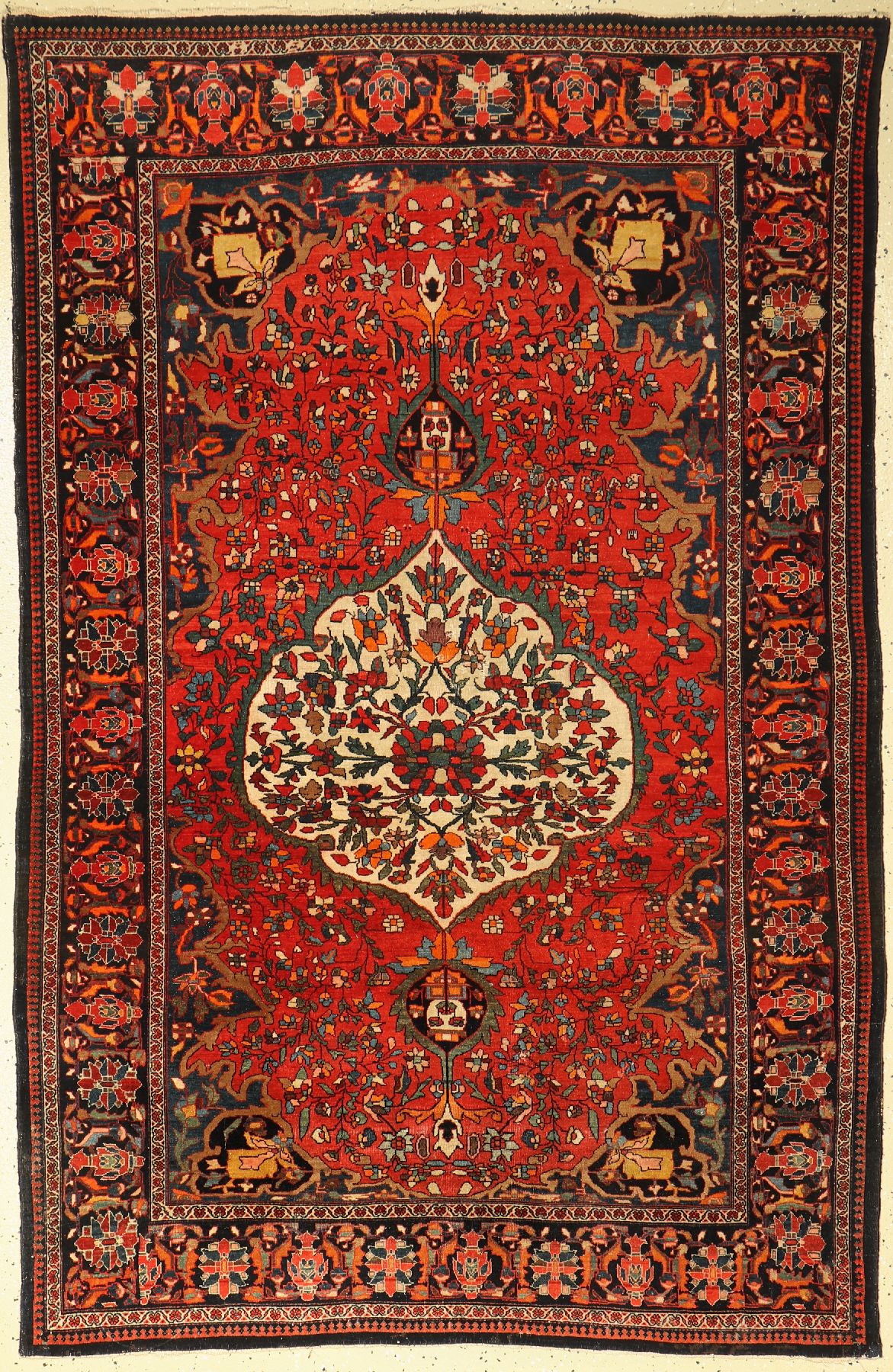 Antiker Sarogh Farahan, Persien, um 1900, Wolle geknüpft auf Baumwolle, ca. 197 x 130 cm, EHZ: 3