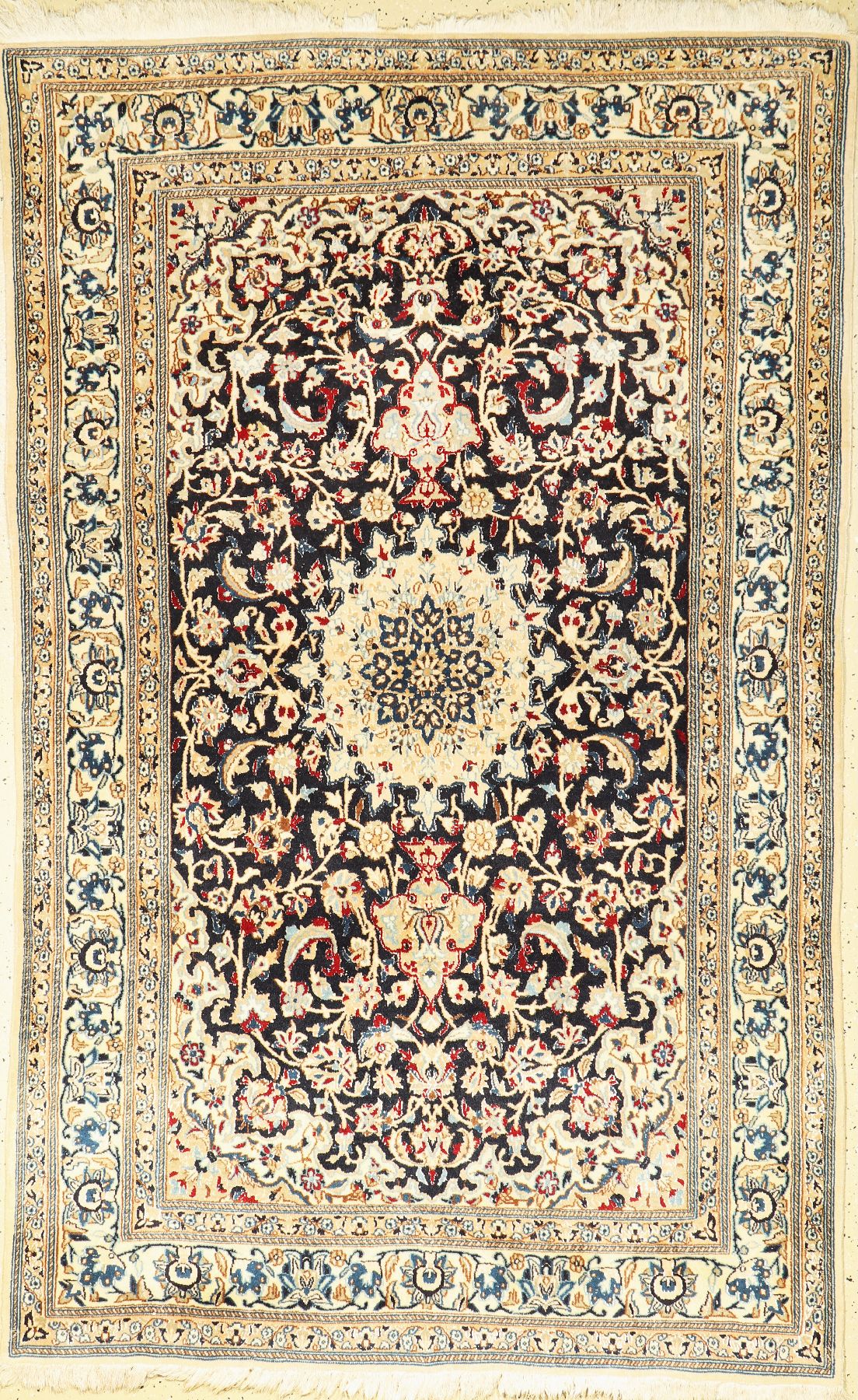 Nain fein(9 La), Persien, ca. 50 Jahre, Korkwolle mit Seide, ca. 230 x 145 cm, EHZ: 2