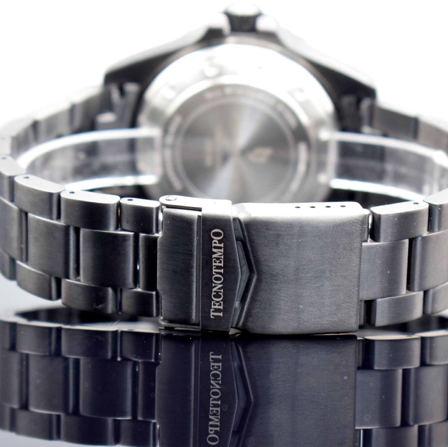 Detail e: TECNOTEMPO limitierte Certified Diver Herrenarmbanduhr in Stahl, Italien um 2015, auf 100 Stück limitiertes Sondermodell, Automatik, Boden & Krone ...