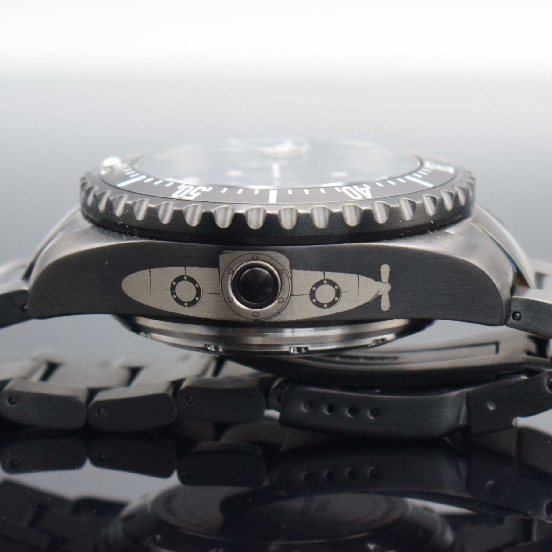 Detail h: TECNOTEMPO limitierte Certified Diver Herrenarmbanduhr in Stahl, Italien um 2015, auf 100 Stück limitiertes Sondermodell, Automatik, Boden & Krone ...