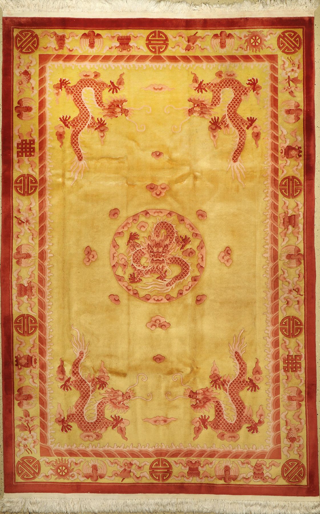 Drachenteppich, China, ca. 50 Jahre, Wolle auf Baumwolle, ca. 310 x 200 cm, EHZ: 2, (fleckig)