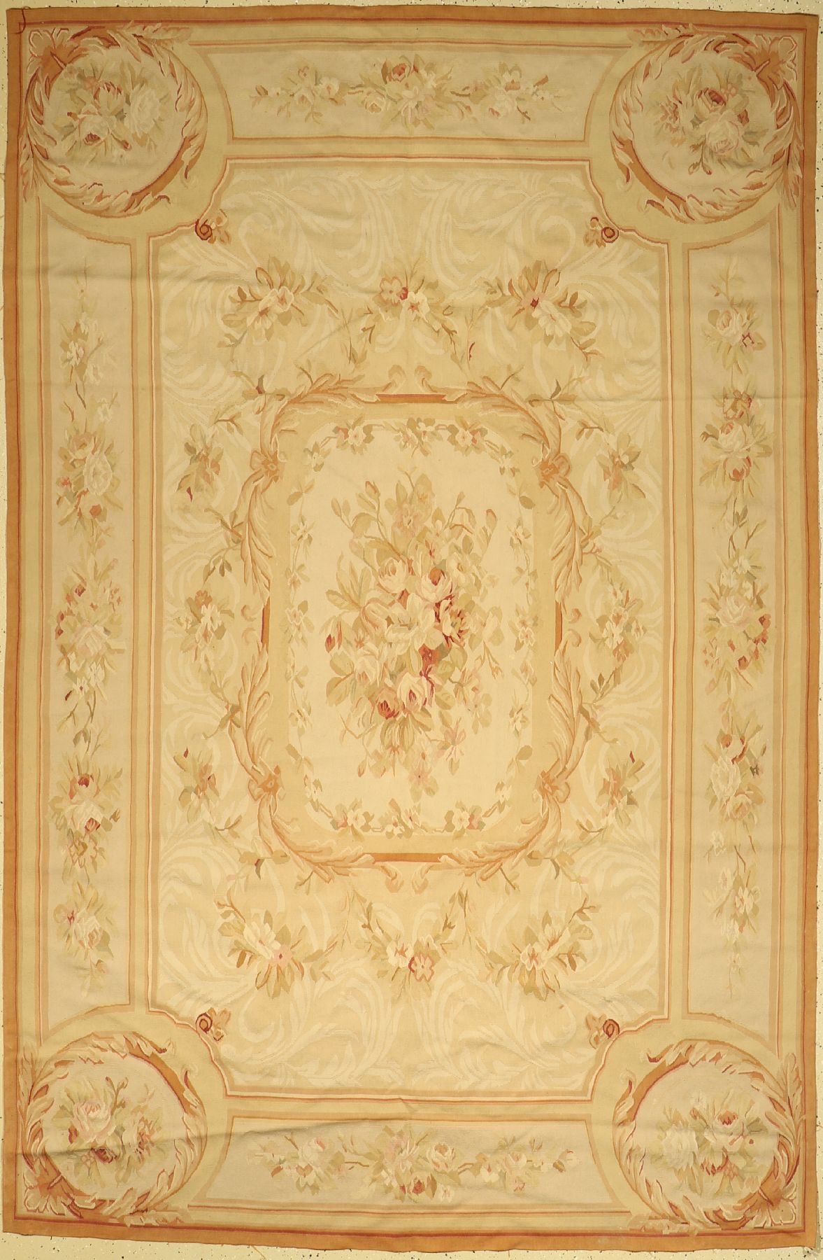 Aubusson stil, China, ca. 30 Jahre, Wolle auf Baumwolle, ca. 280 x 183 cm, EHZ: 2-3