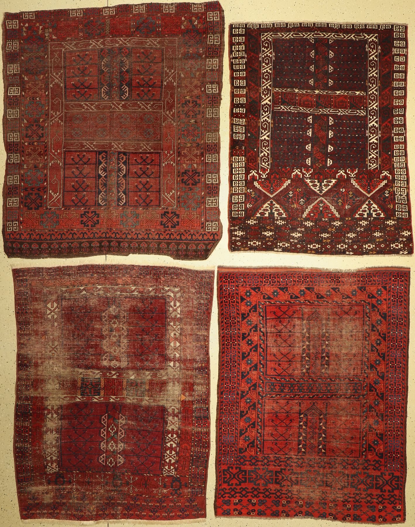 4 Antike Engsi, Turkmenistan, 19. Jhd, Wolle auf Wolle, ca. 160 x 130 cm, EHZ: 3-5
