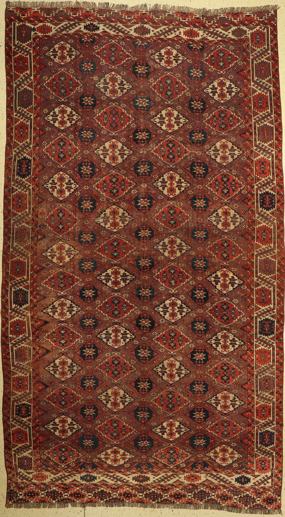 Antiker Hauptteppich, Turkmenistan, 19. Jhd, Wolle auf Wolle, ca. 364 x 206 cm, EHZ: 4