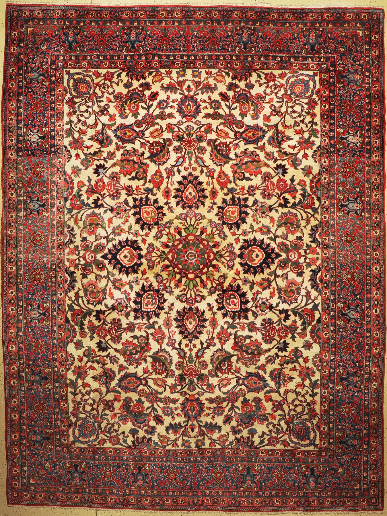 Saman Bachtiar alt, Persien, um 1940, Wolleauf Baumwolle, ca. 408 x 308 cm, EHZ: 2-3