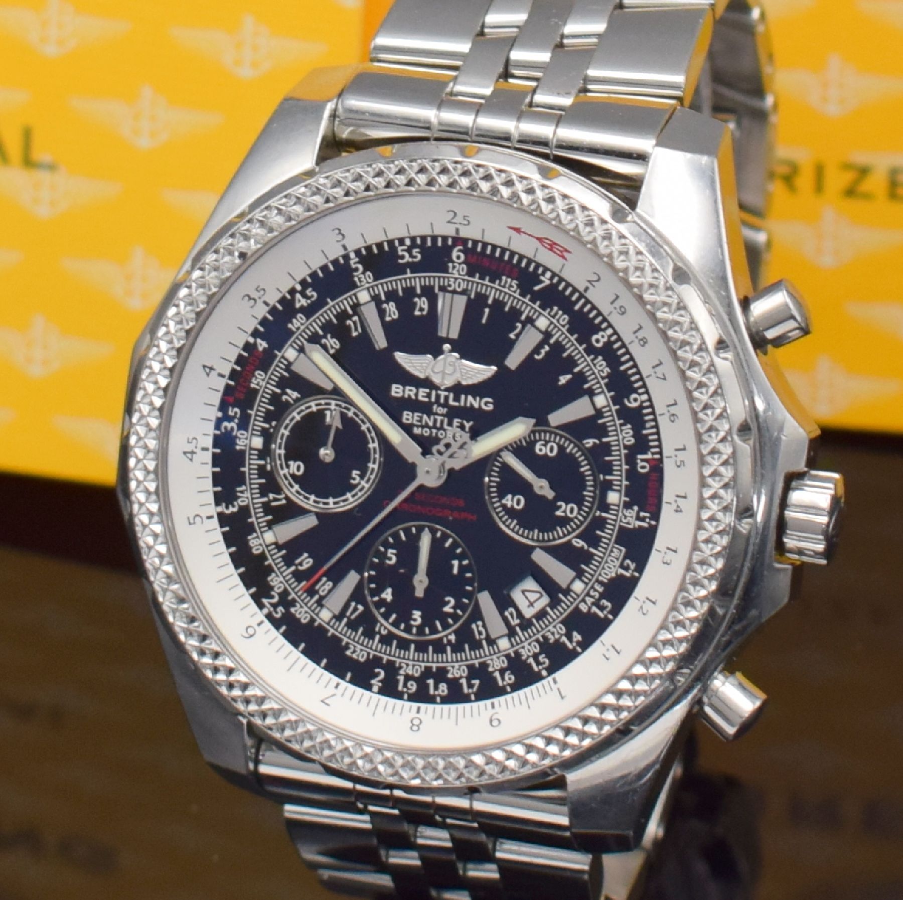 Detail a: BREITLING for Bentley Armbandchronograph Referenz A25362, Automatik, Chronometer in