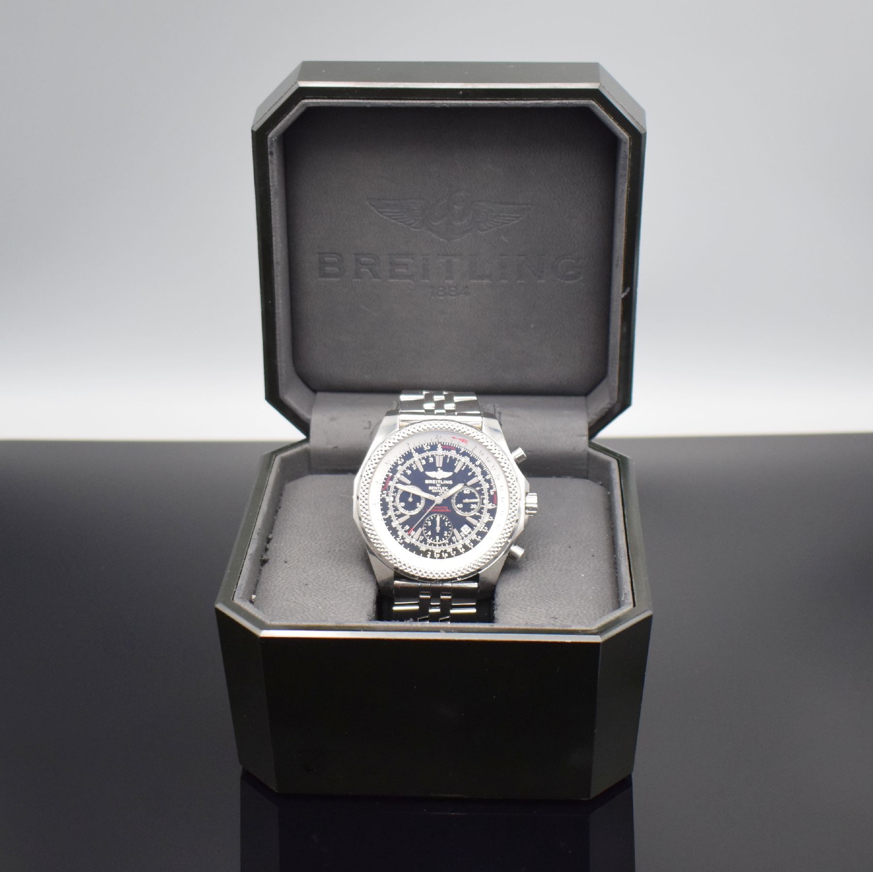 Detail e: BREITLING for Bentley Armbandchronograph Referenz A25362, Automatik, Chronometer in