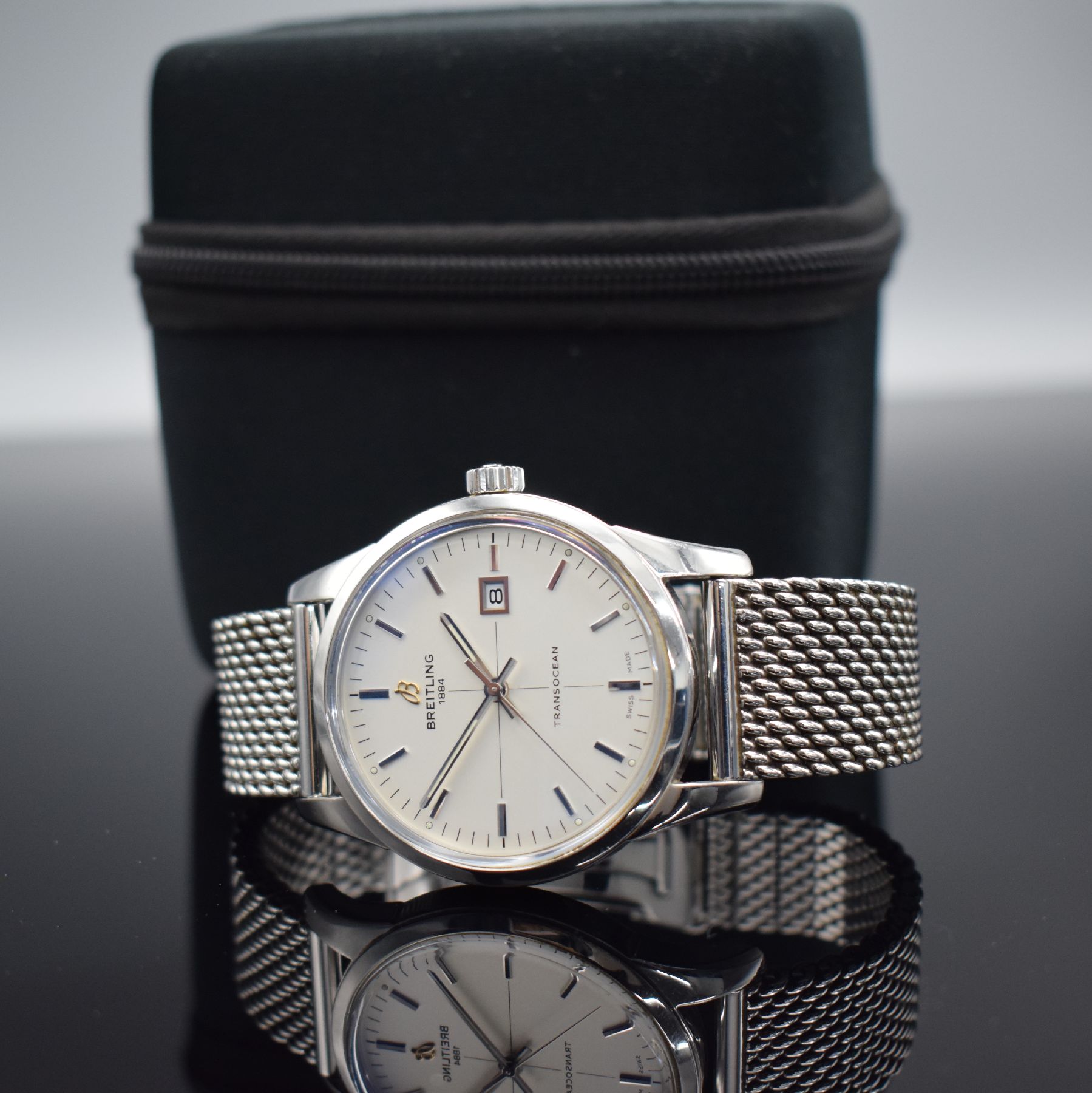 Detail h: BREITLING Transocean Herrenarmbanduhr in Edelstahl Referenz A10360, Schweiz um 2012, Automatik, großes Gehäuse, Boden geschr., orig. Milanaiseband ...
