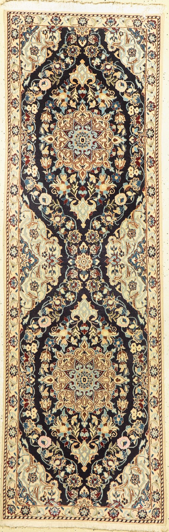 Nain fein, Persien, ca. 50 Jahre, Korkwollemit Seide, ca. 192 x 62 cm, EHZ: 2