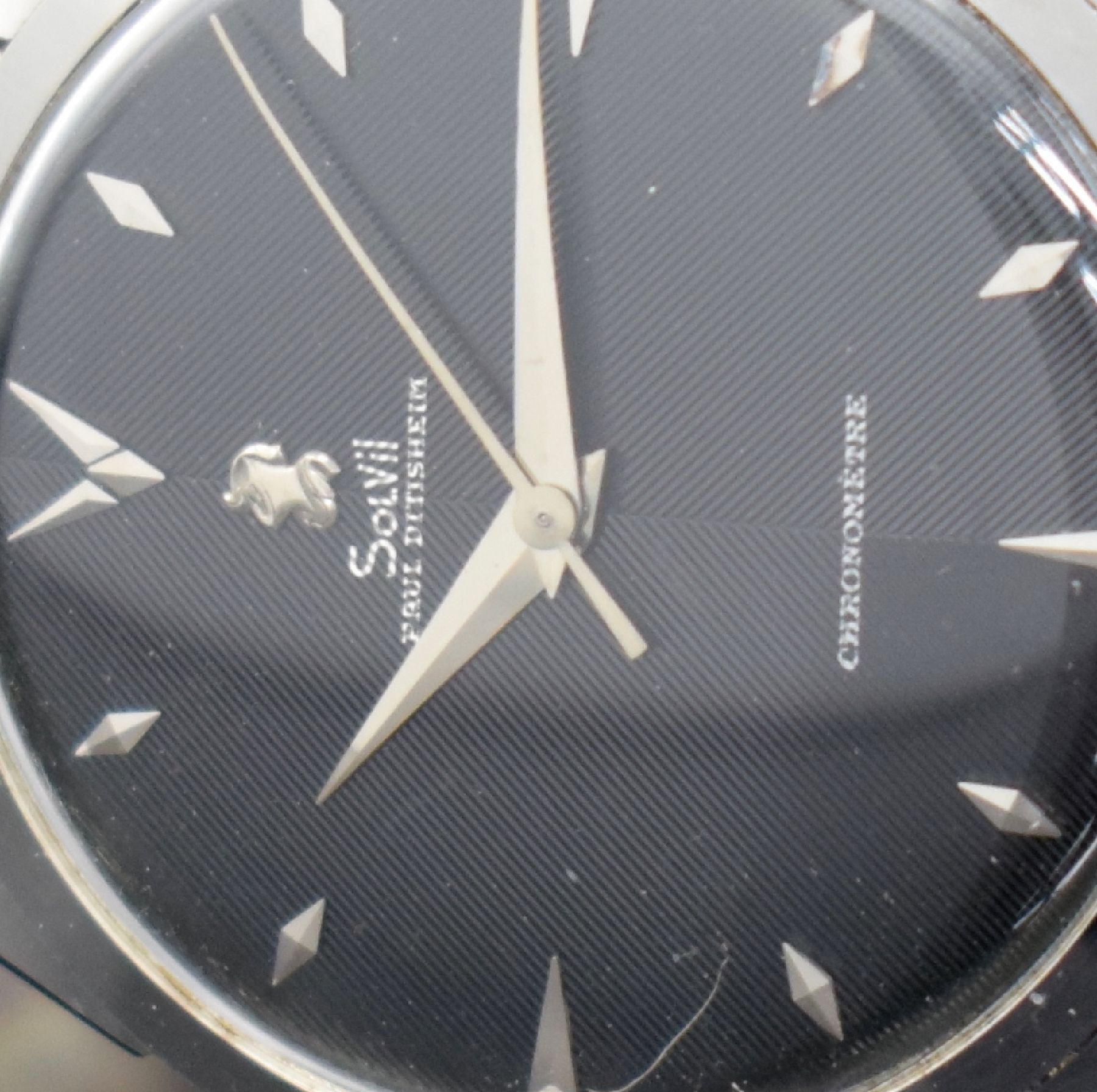 Detail e: PAUL DITISHEIM/SOLVIL Chronometer seltene Armbanduhr in Stahl, Schweiz um 1960, Automatik, 3-tlg. Geh., Boden & Glasrand aufgedr., sehr schönes & ...