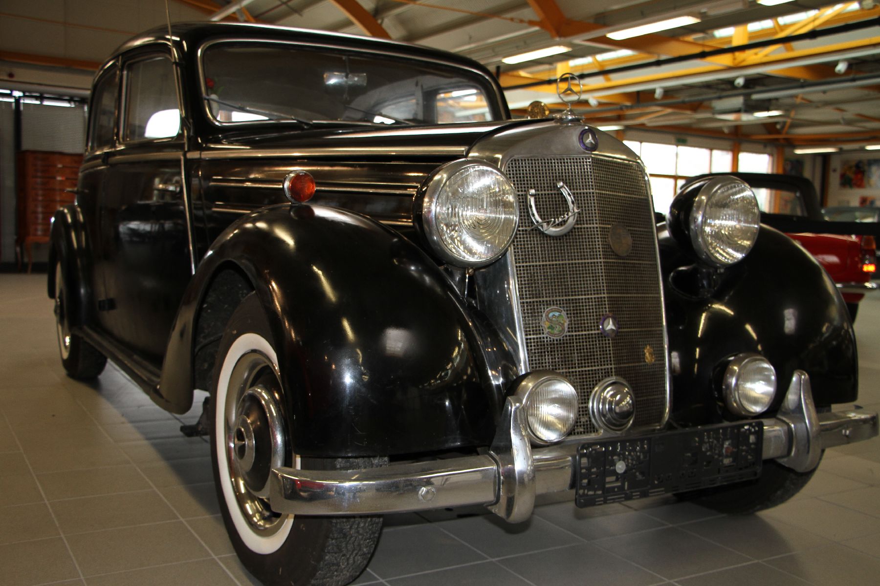 Mercedes Benz 170 SD Limousine, EZ 11/1951, Fahrgestellnummer: 1360401039851, 29 kW/39 PS, Schaltgetriebe, schwarz, Innenausstattung braun, nicht ...