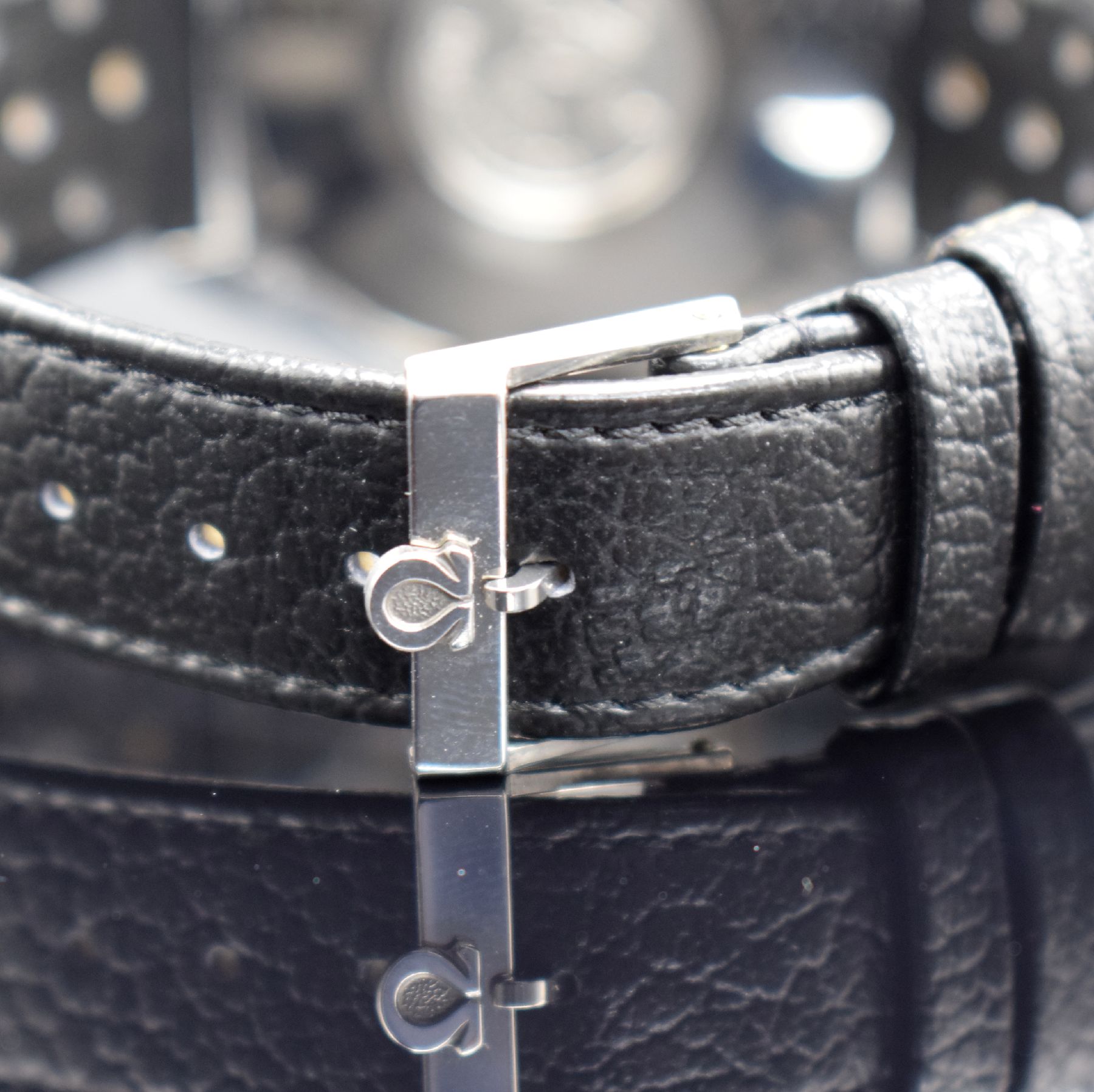 Detail f: OMEGA Seamaster nahezu neuwertiger Schaltradchronograph Referenz 145.016-68, Schweiz um 1968, Handaufzug, Edelstahlgeh. inkl. orig. Lederband m. ...