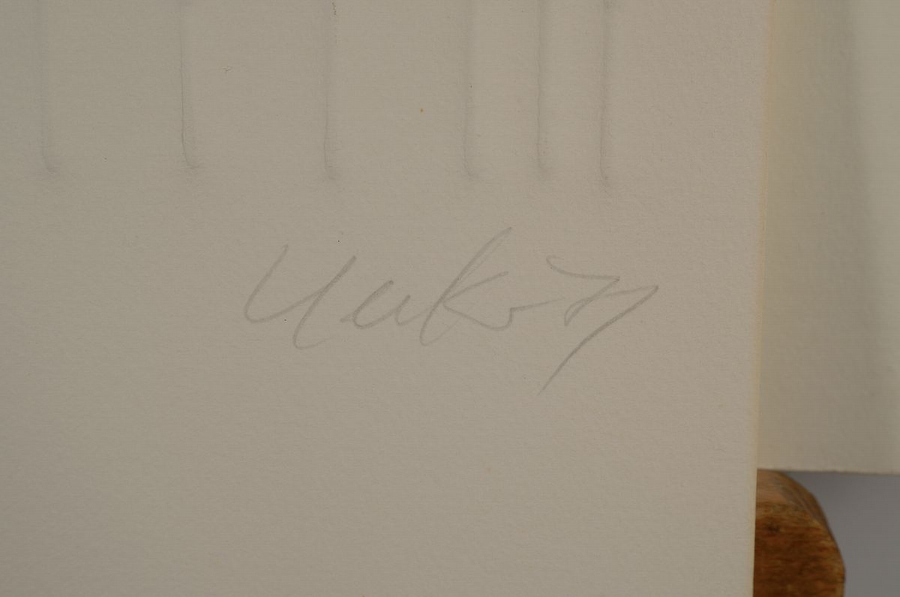 Detail a: Günther Uecker, geb. 1930, Nagelbild, Auflage 500, Prägedruck, handsigniert, bezeichnet Probe, lichtfleckig und l. angeschmutzt, Gebr.- und ...