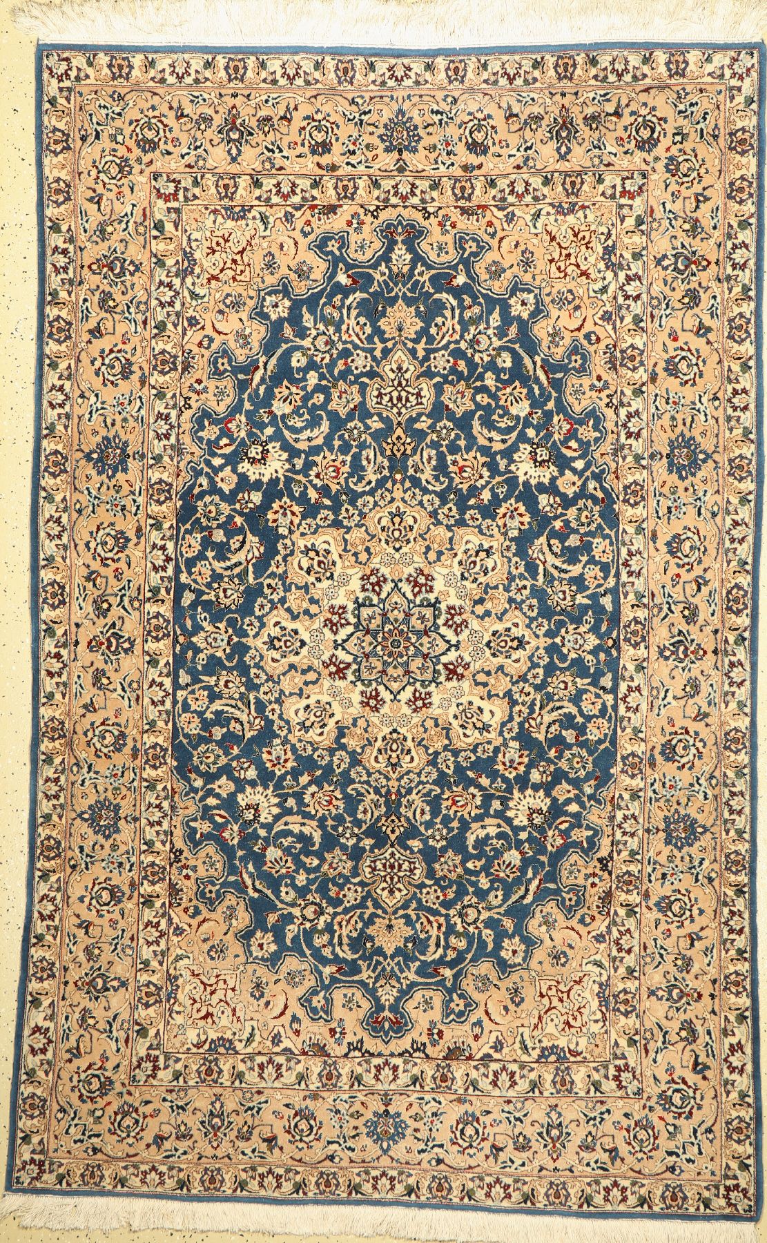 Nain fein, Persien, ca. 50 Jahre, Korkwollemit Seide, ca. 226 x 134 cm, EHZ: 2