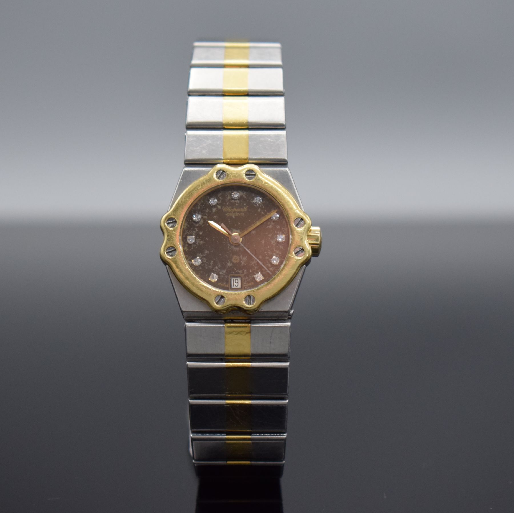 Detail b: CHOPARD St. Moritz Damenarmbanduhr Referenz 8024, Schweiz um 1990, quarz, Edelstahl & Gold komb., Stülpgeh., 8-fach verschr. Goldlünette, ...