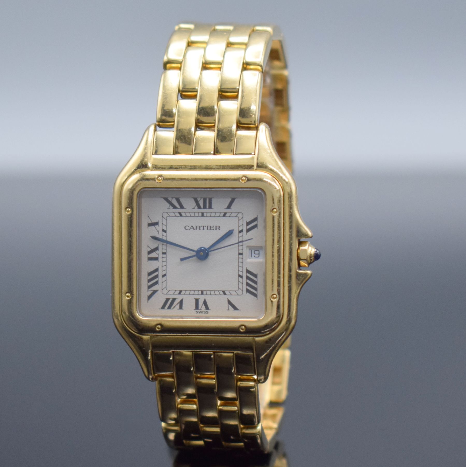 Detail b: CARTIER Panthere Armbanduhr in GG 750/000 mit GG 750/000 Band, Schweiz um 1990, quarz, 2 -teil. Geh., Boden m. Monogramm 8-fach verschr., Gliederband ...