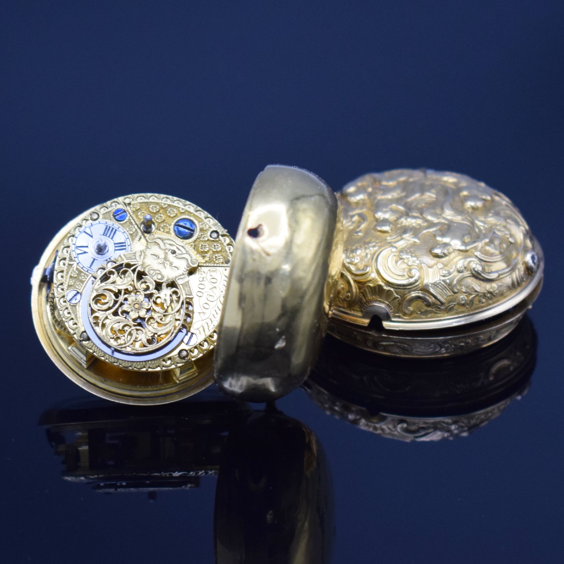Detail i: Ja. SMITH London Repoussé-Spindeltaschenuhr in GG 750/000 Nr. 4800, London um 1770, glattes Innengeh. dell./rep., Geh.-Drücker fehlt/zu ers., ...