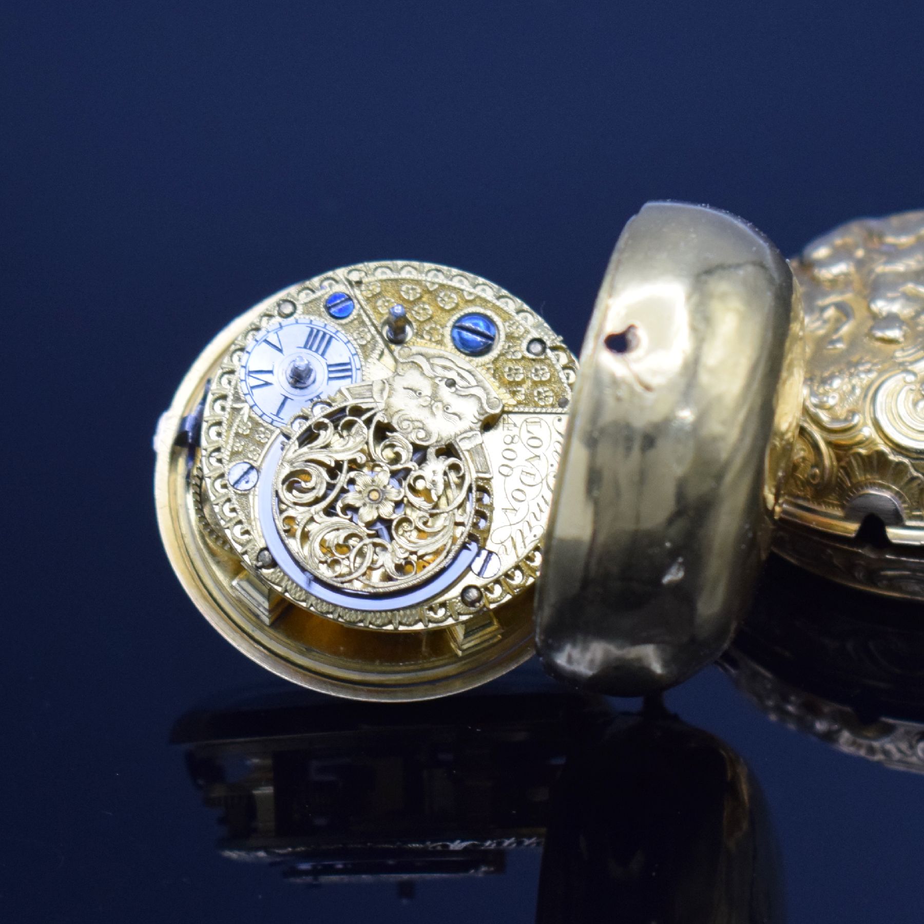 Detail j: Ja. SMITH London Repoussé-Spindeltaschenuhr in GG 750/000 Nr. 4800, London um 1770, glattes Innengeh. dell./rep., Geh.-Drücker fehlt/zu ers., ...