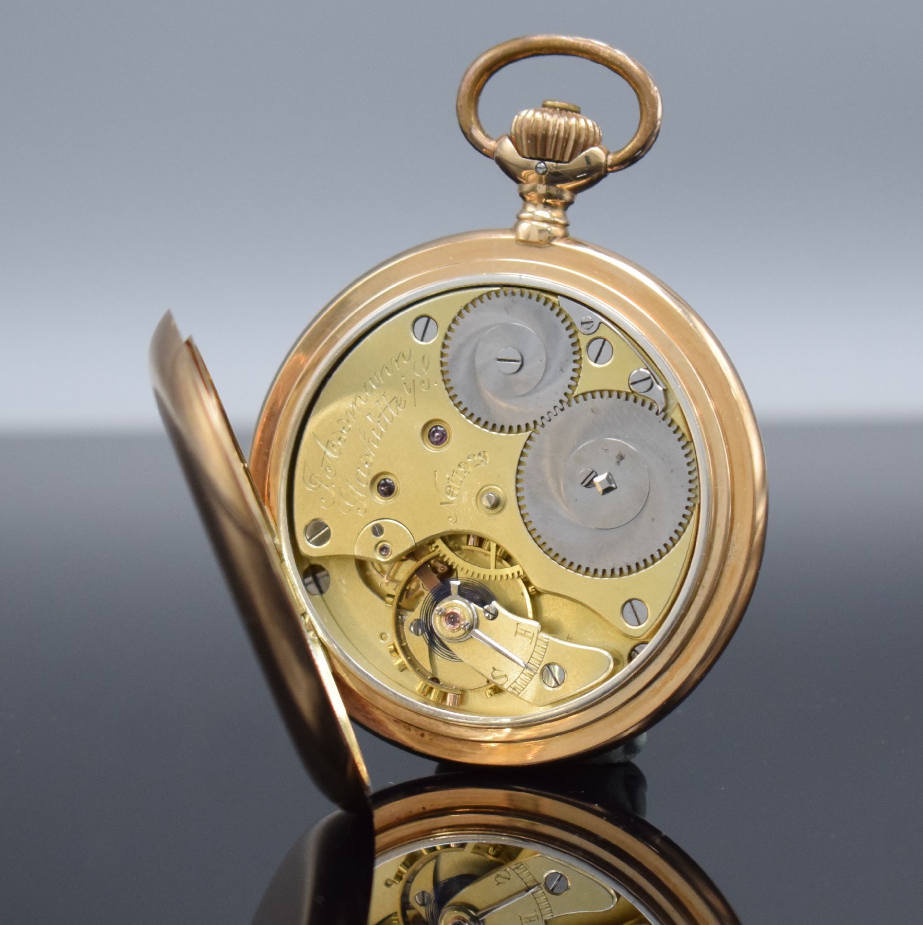 Detail h: J. ASSMANN Glashütte I/Sachsen Savonette in RG 585/000, Deutschland um 1900, glattes 3- Deckel Goldgeh. m. Monogramm auf Sprungdeckel, 2-teil. ...