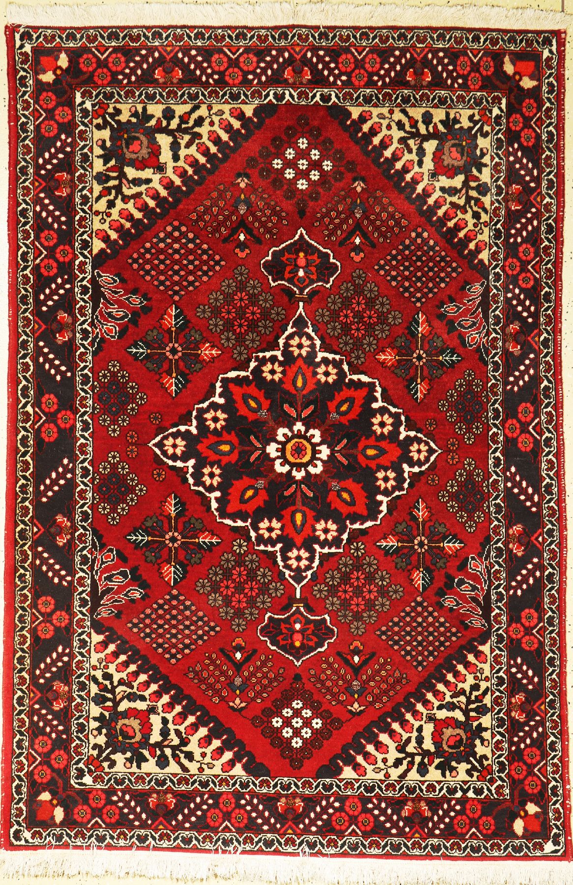 Bachtiar alt, Persien, um 1960, Wolle auf Baumwolle, ca. 210 x 140 cm, EHZ: 2