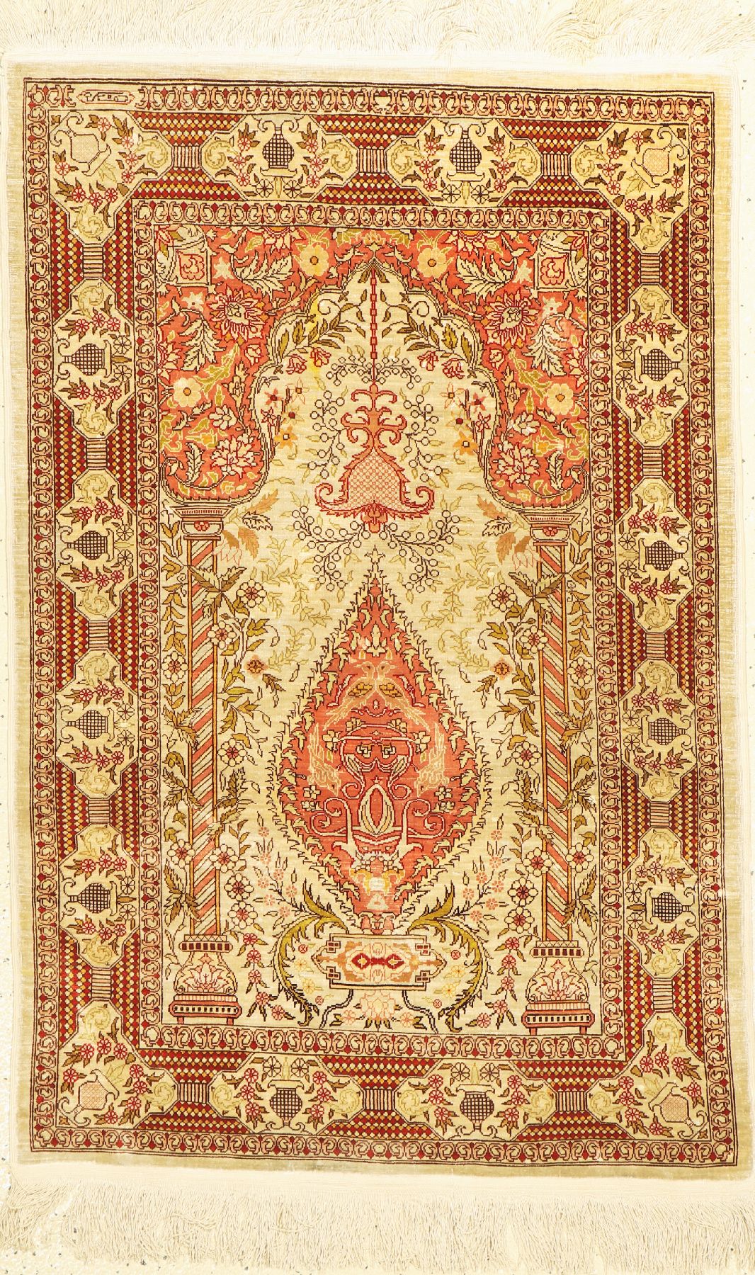 Hereke Seide fein Signiert, Türkei, um 1950, reine Naturseide, ca. 111 x 75 cm, EHZ: 2-3