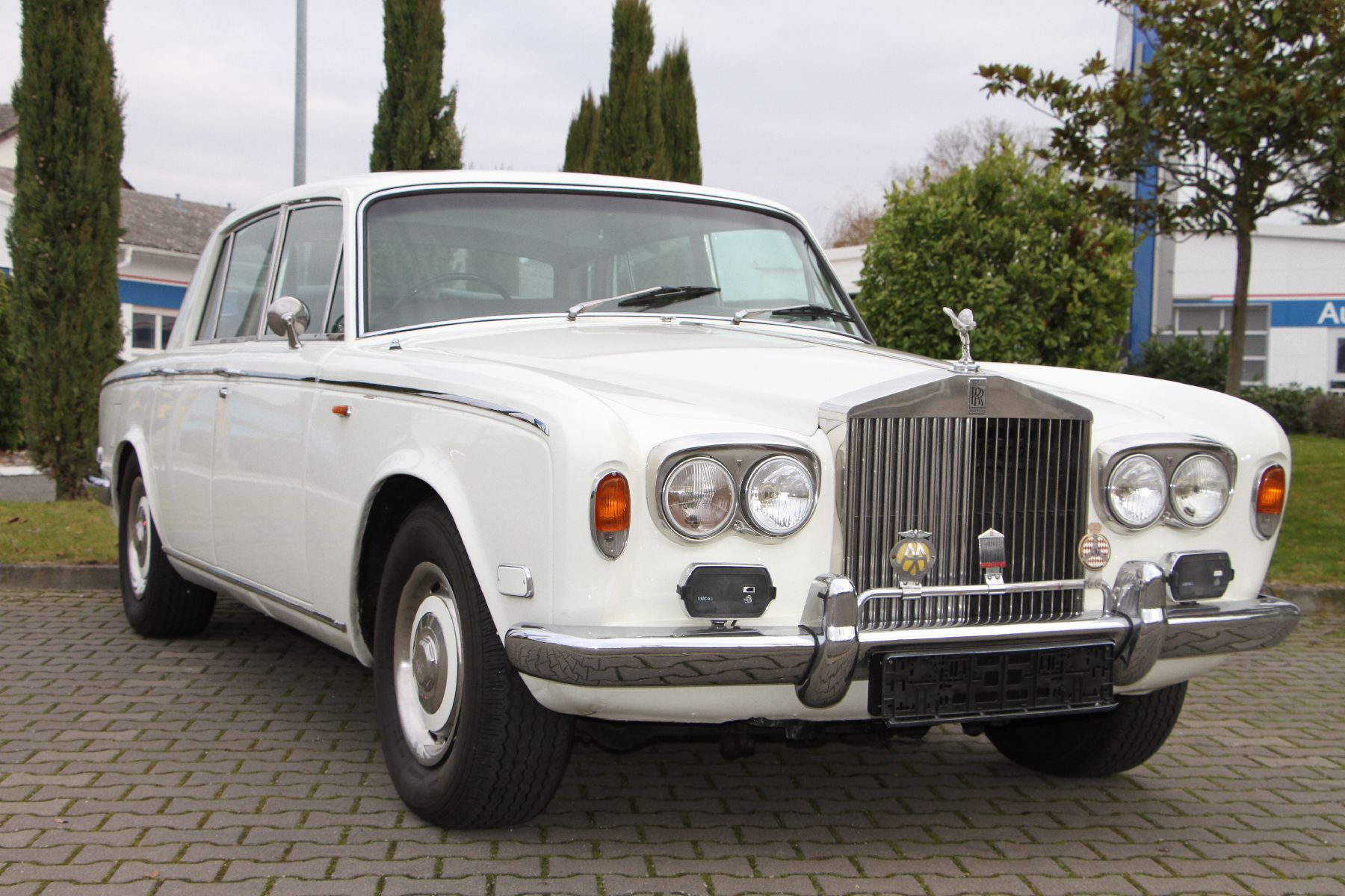 Rolls Royce Silver Shadow I, EZ 01/1976, Fahrgestellnummer: SHR23136, 2. Hand, Laufleistung 87.463 miles abgelesen, H-Kennzeichen, 127 kW/ 172 PS, ...