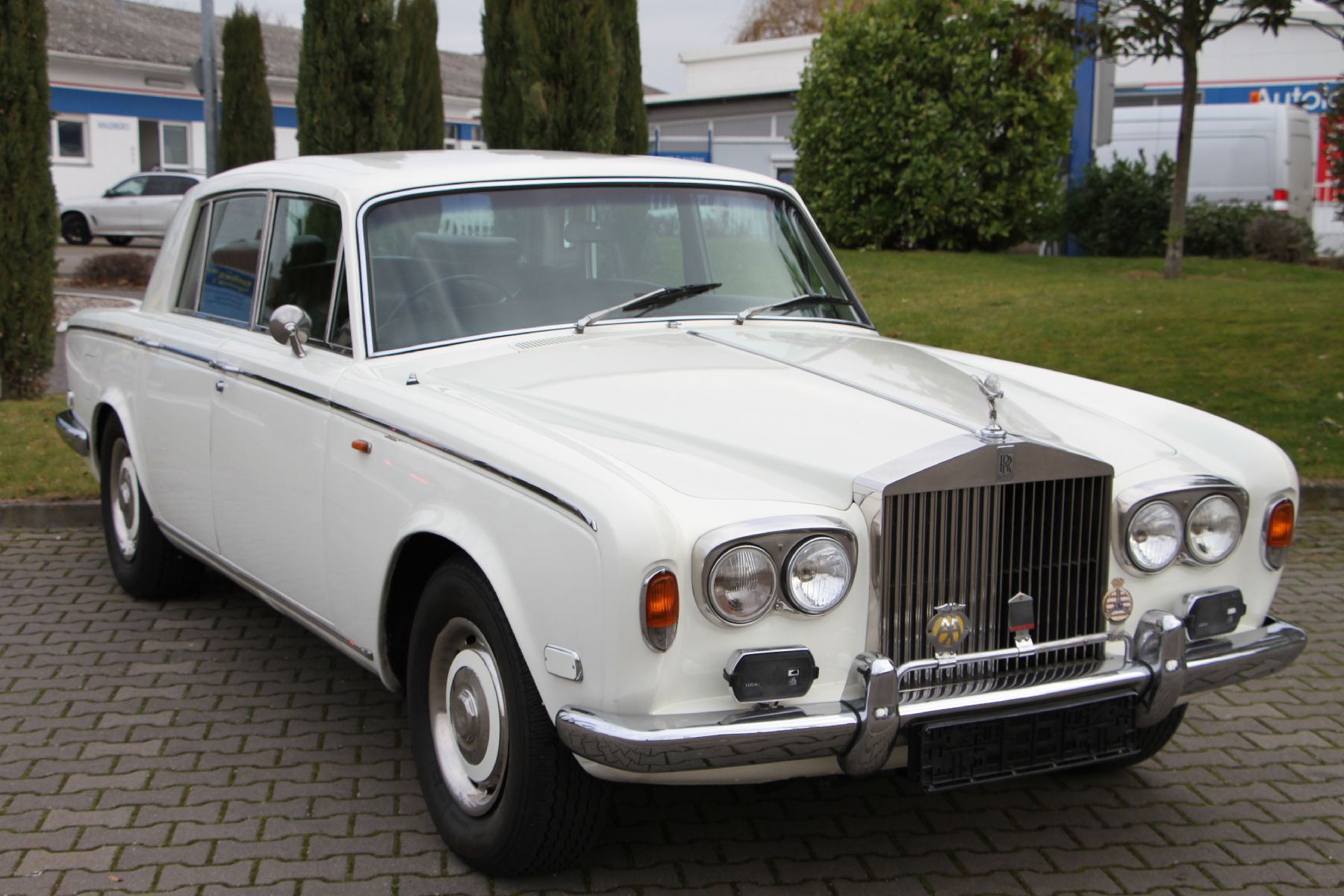 Detail a: Rolls Royce Silver Shadow I, EZ 01/1976, Fahrgestellnummer: SHR23136, 2. Hand, Laufleistung 87.463 miles abgelesen, H-Kennzeichen, 127 kW/ 172 PS, ...