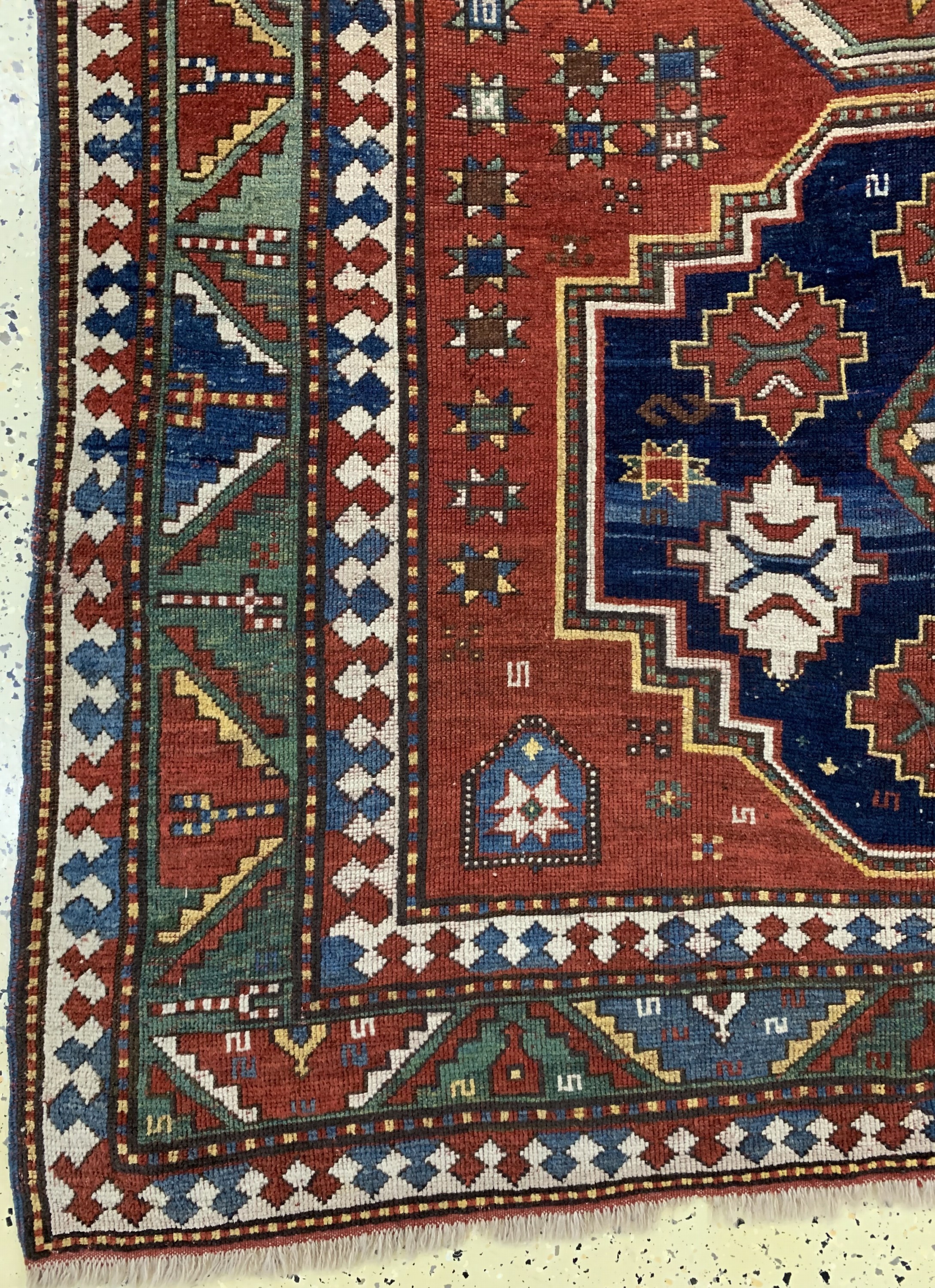 Detail b: Lori-Pampak antik, Kaukasus, 19.Jhd, Wolle auf Wolle, ca. 257 x 154 cm. siehe tappeti antichi mondadori 3. edizione 1997 seite 77, EHZ: ...