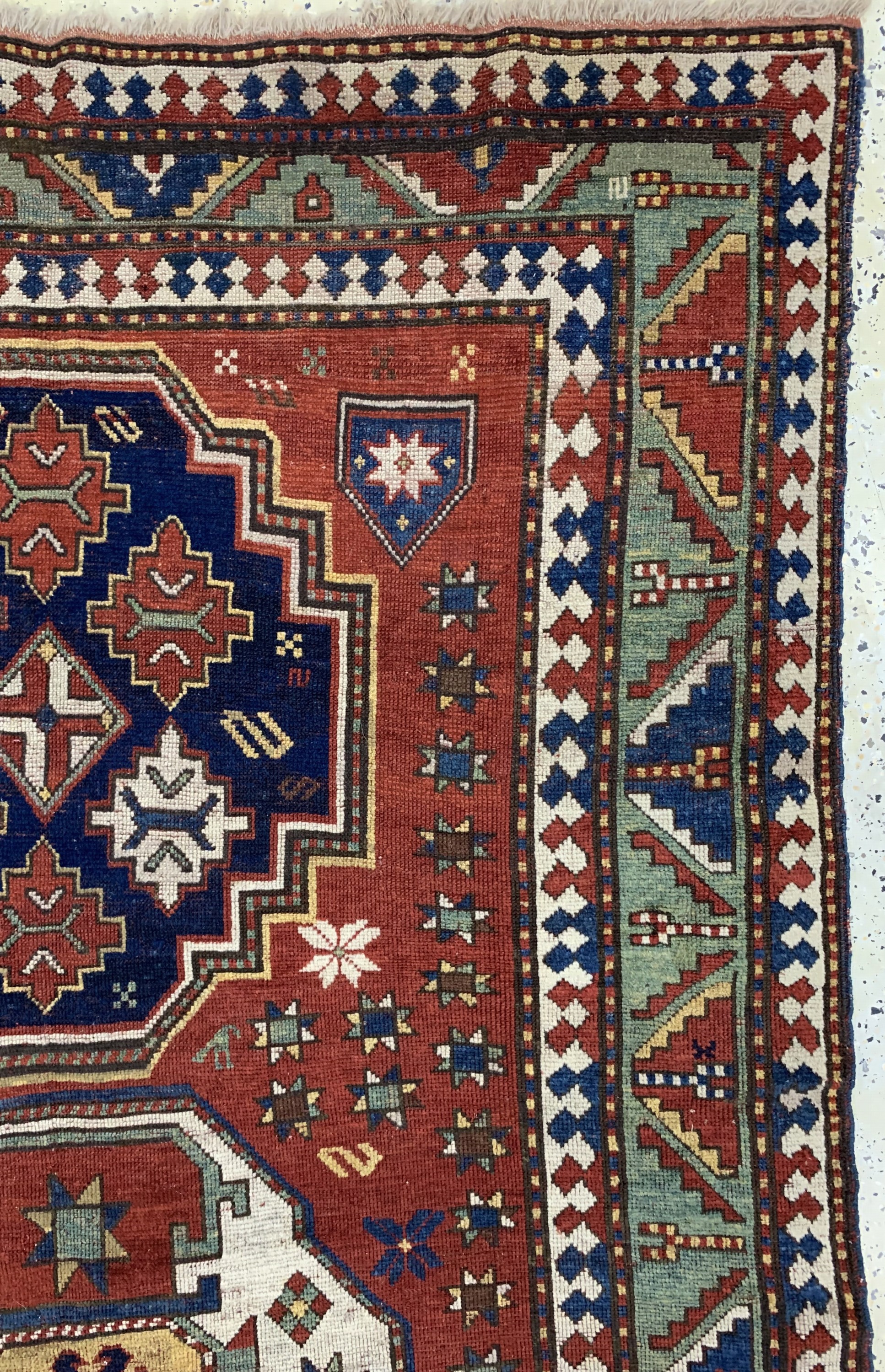 Detail e: Lori-Pampak antik, Kaukasus, 19.Jhd, Wolle auf Wolle, ca. 257 x 154 cm. siehe tappeti antichi mondadori 3. edizione 1997 seite 77, EHZ: ...