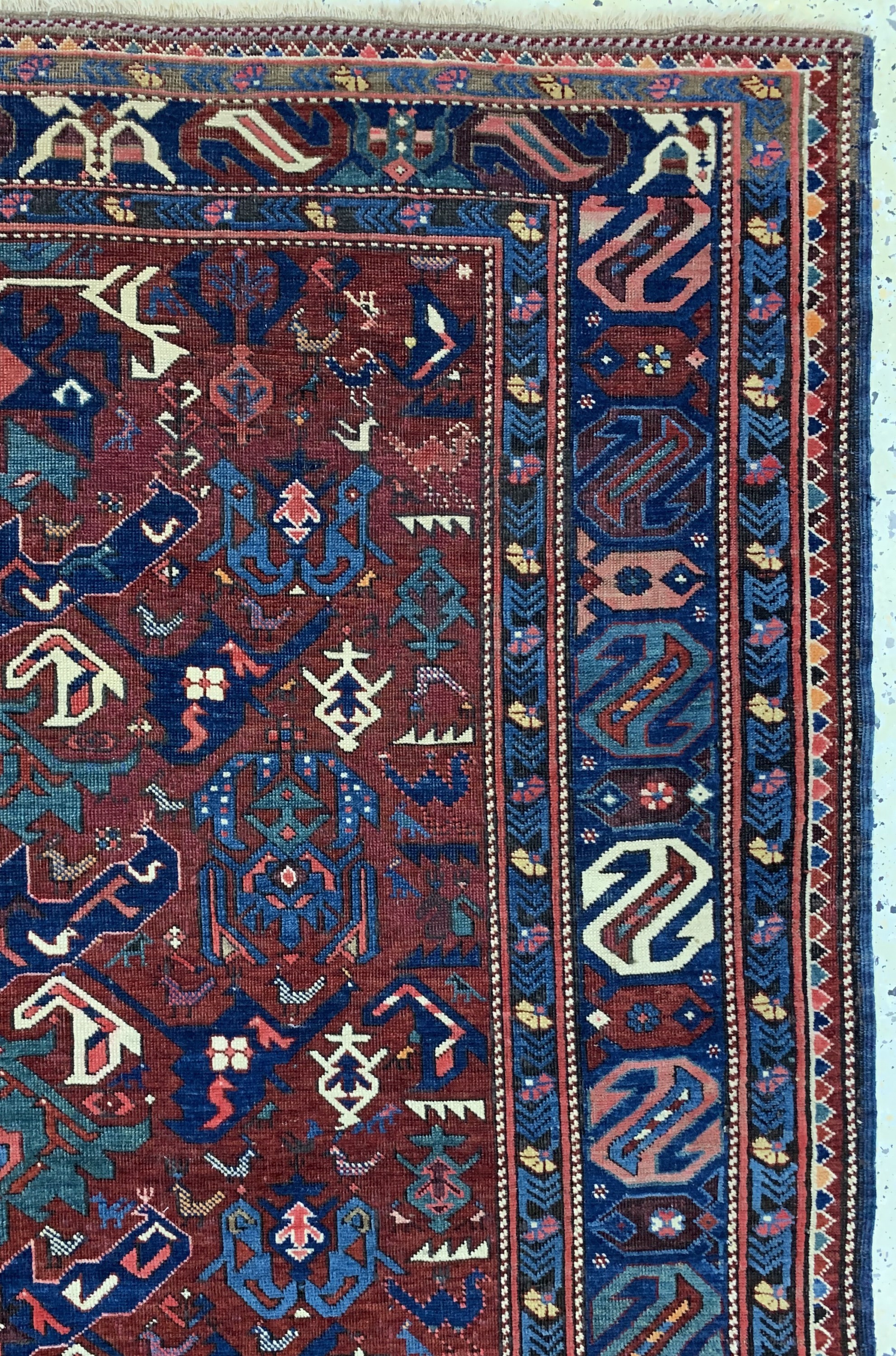 Detail e: Bidjov antik, Kaukasus, 19.Jhd, Wolle auf Wolle, ca. 256 x 145 cm. vgl. Battenberg Band1 Orientteppiche Seite 262/263, EHZ: 2-3 (fachkundig ...