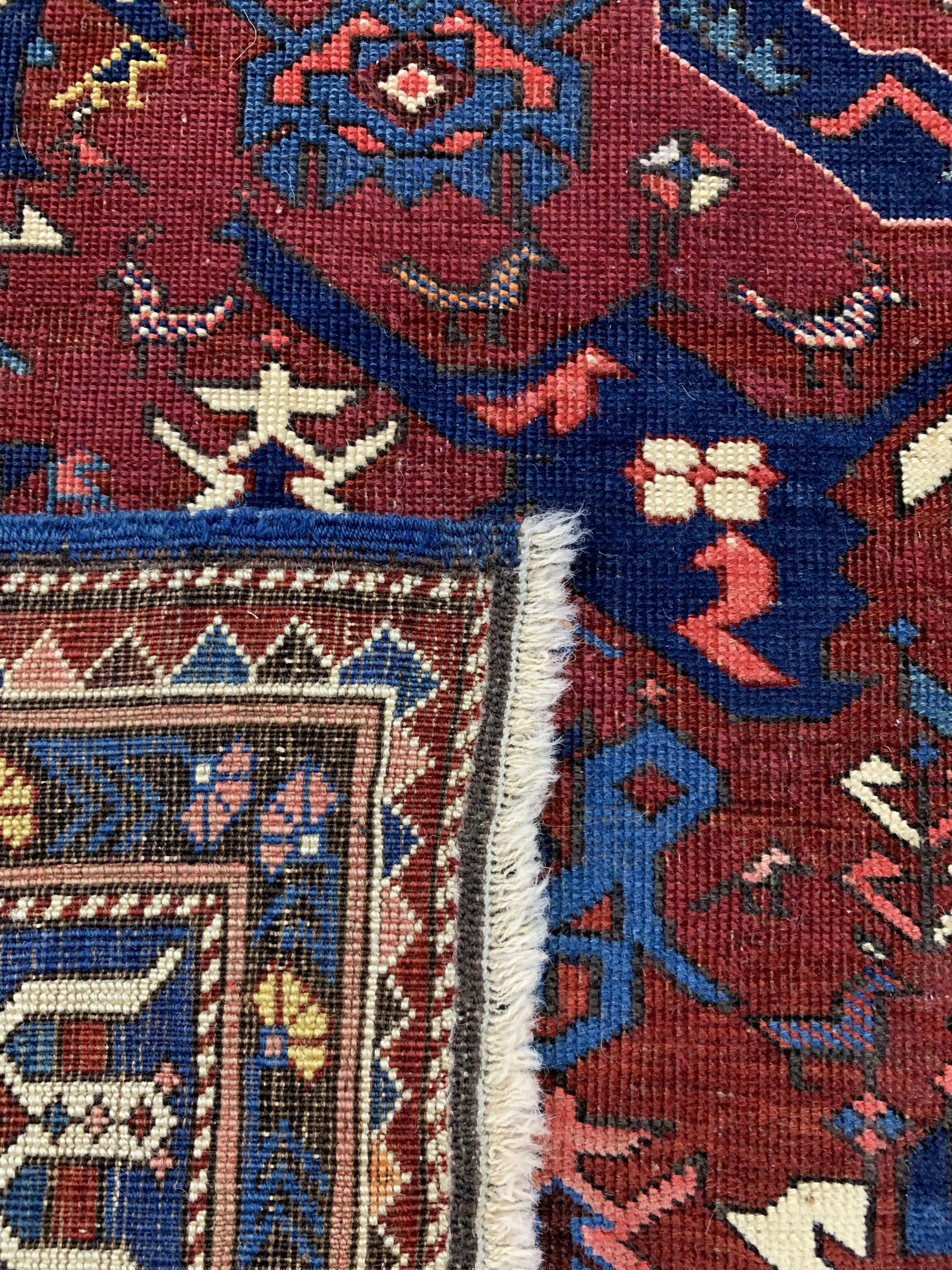 Detail g: Bidjov antik, Kaukasus, 19.Jhd, Wolle auf Wolle, ca. 256 x 145 cm. vgl. Battenberg Band1 Orientteppiche Seite 262/263, EHZ: 2-3 (fachkundig ...