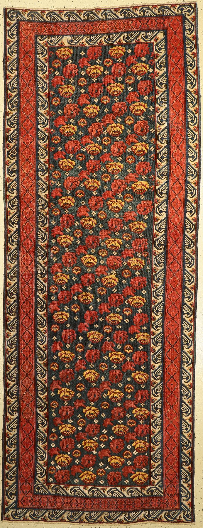 Blüten Seychor antik, Ostkaukasus, um 1850/60, Wolle auf Wolle, ca. 308 x 113 cm. Ein sehr feiner musealer Seychor. Ein besonders ...