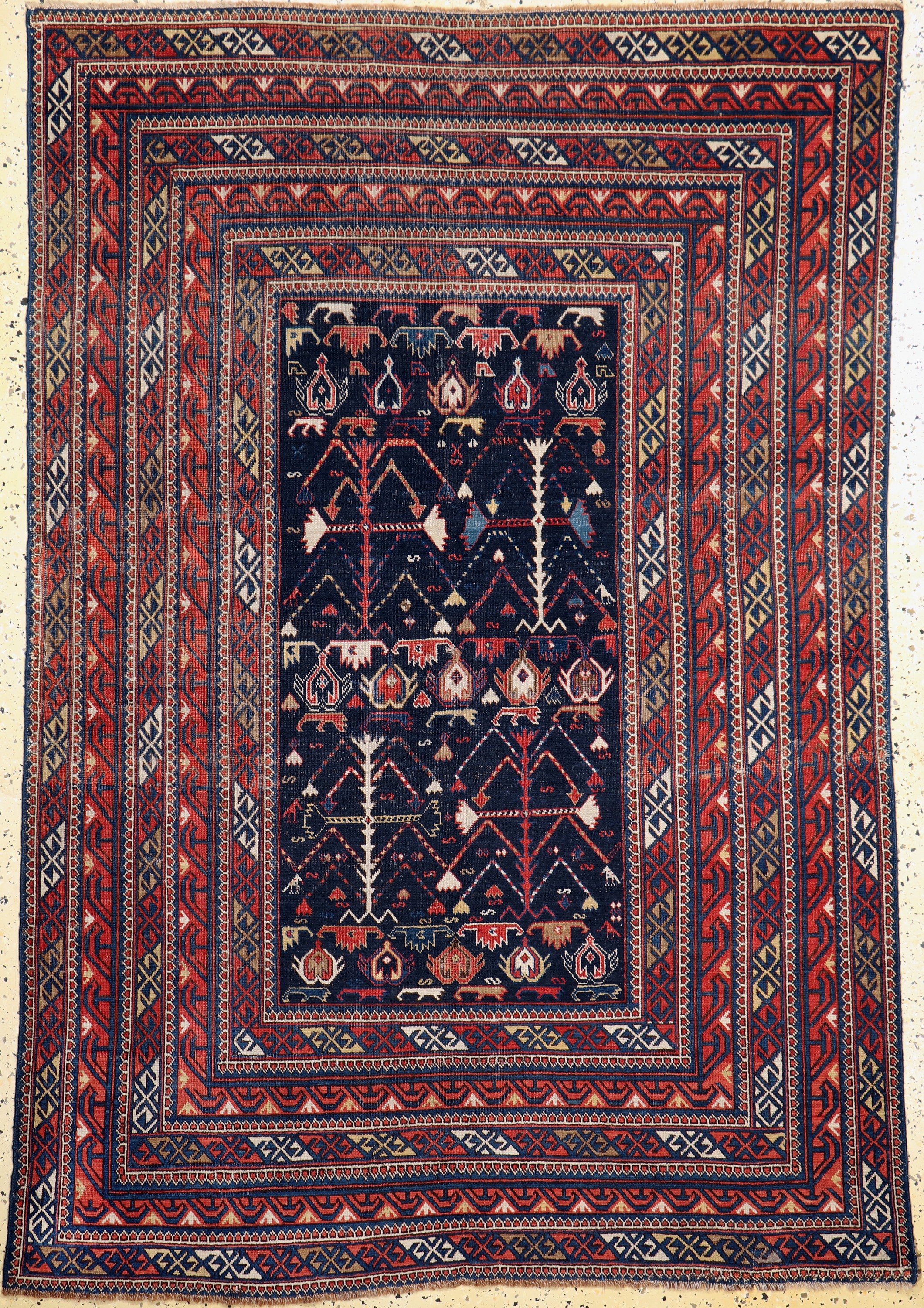 Kuba-Schirwan antik, Kaukasus, um 1880, Wolle auf Wolle, ca. 190 x 130 cm. EHZ: 2-3 minimal restauriert.