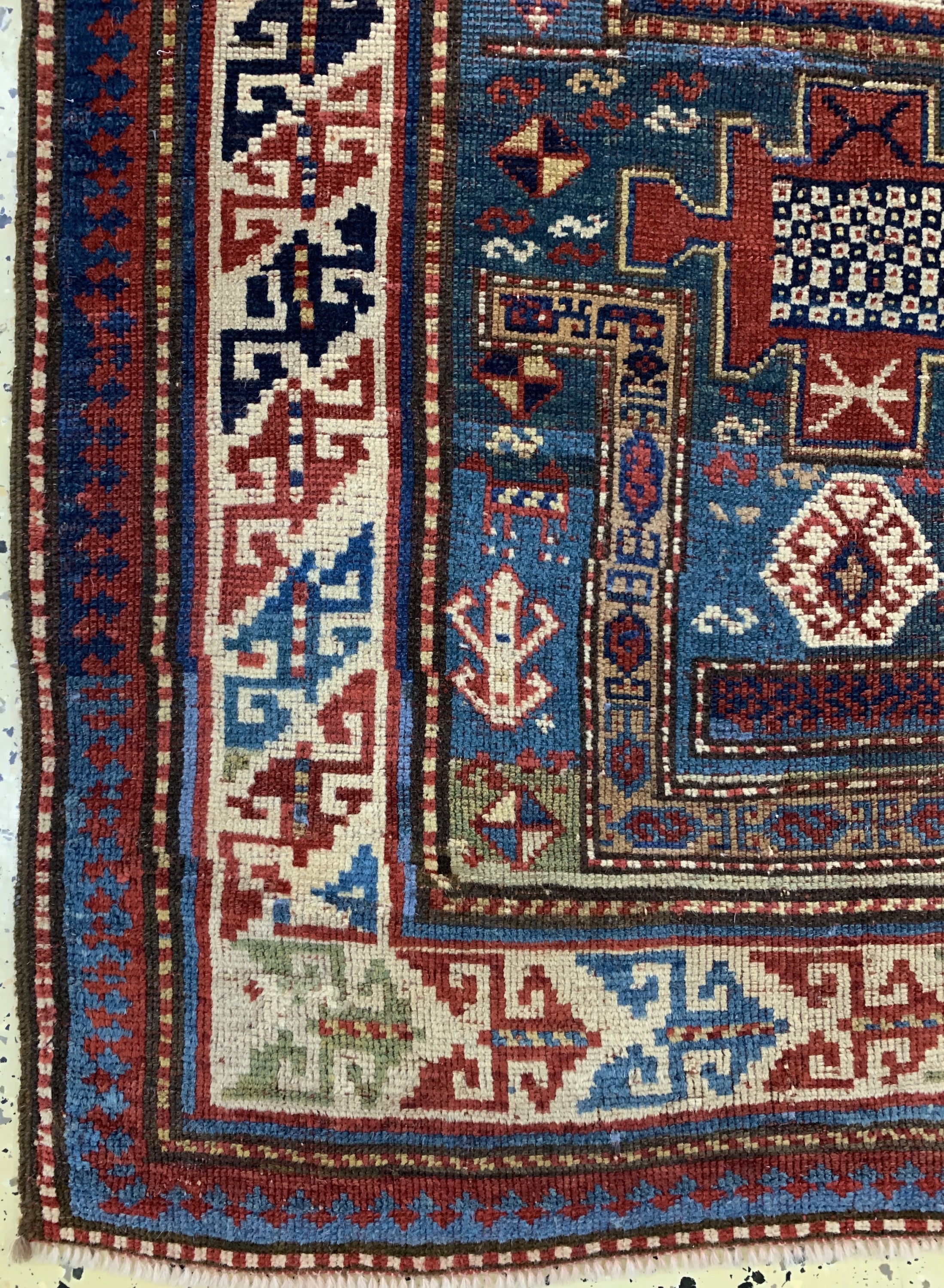 Detail b: Karachoph Kazak antik, Kaukasus, um 1880, Wolle auf Wolle, ca. 205 x 102 cm. EHZ: 2-3 fachkundig restauriert