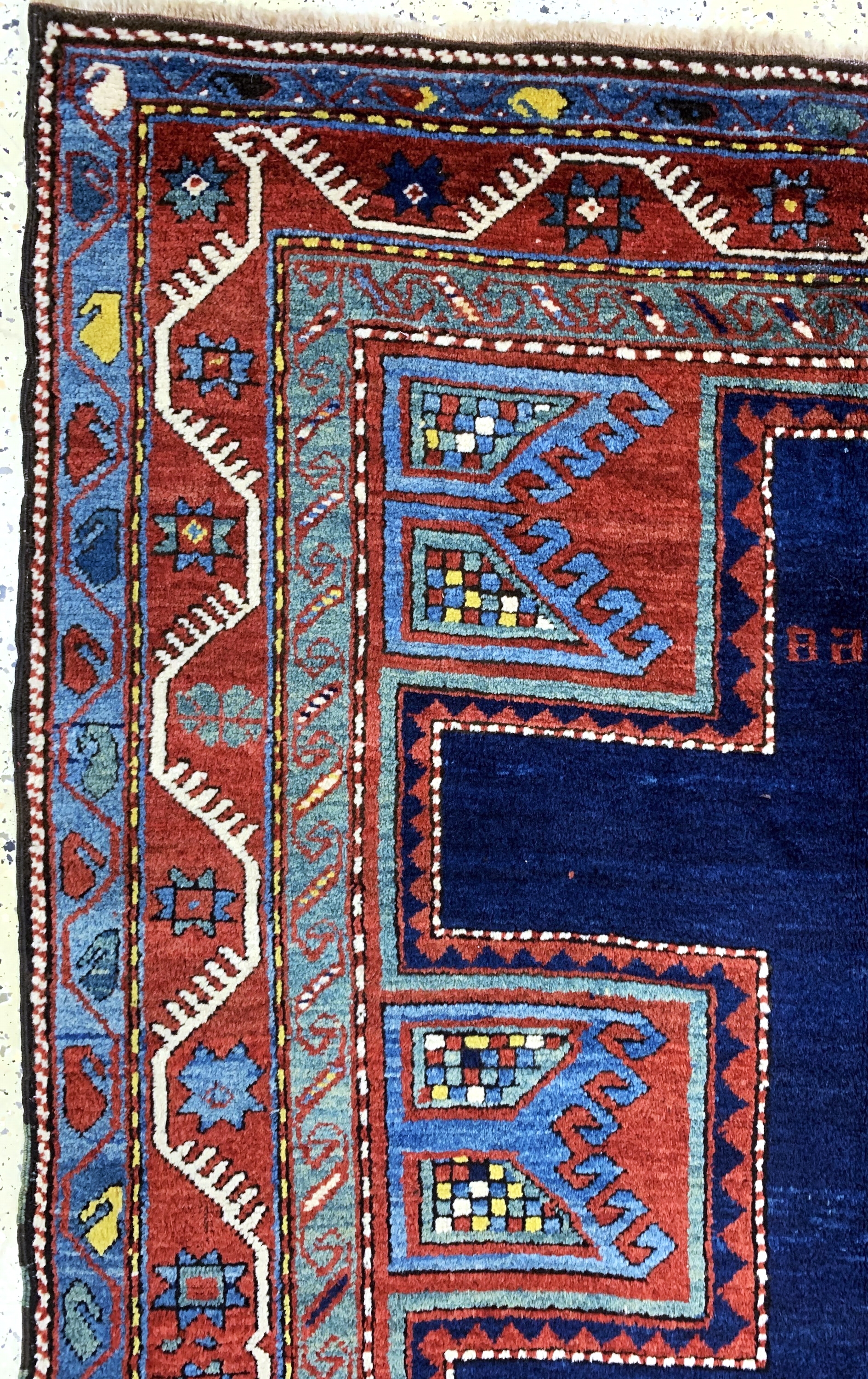 Detail d: Karachoph Kazak antik, Kaukasus, datiert 1901, Wolle auf Wolle, ca. 237 x 138 cm, EHZ: 2(restaurierte Tritfallte).