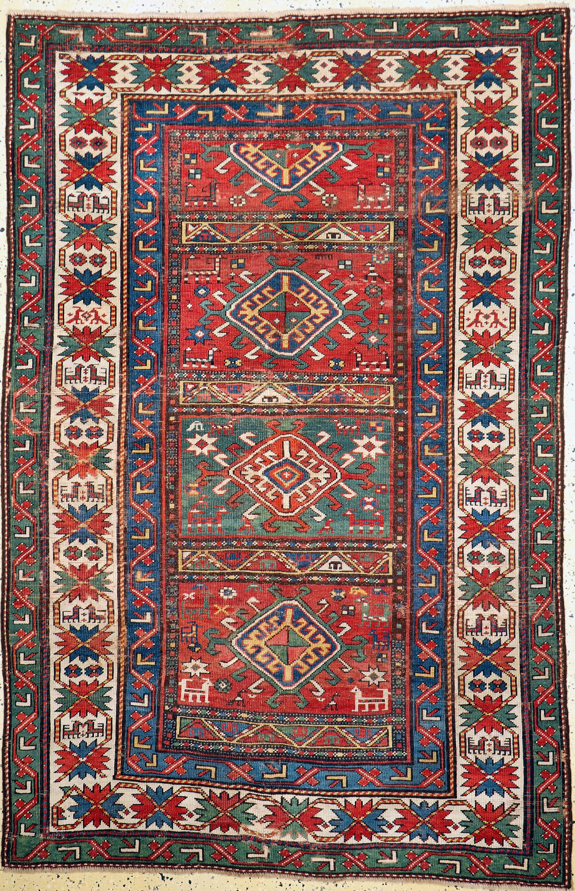 Kasetten-Kazak antik, Kaukasus, 19.Jhd, Wolle auf Wolle, ca. 220 x 146 cm. siehe Battenberg Kaukasische Teppiche Band 1 Seite 134 Teppich 75, EHZ: ...